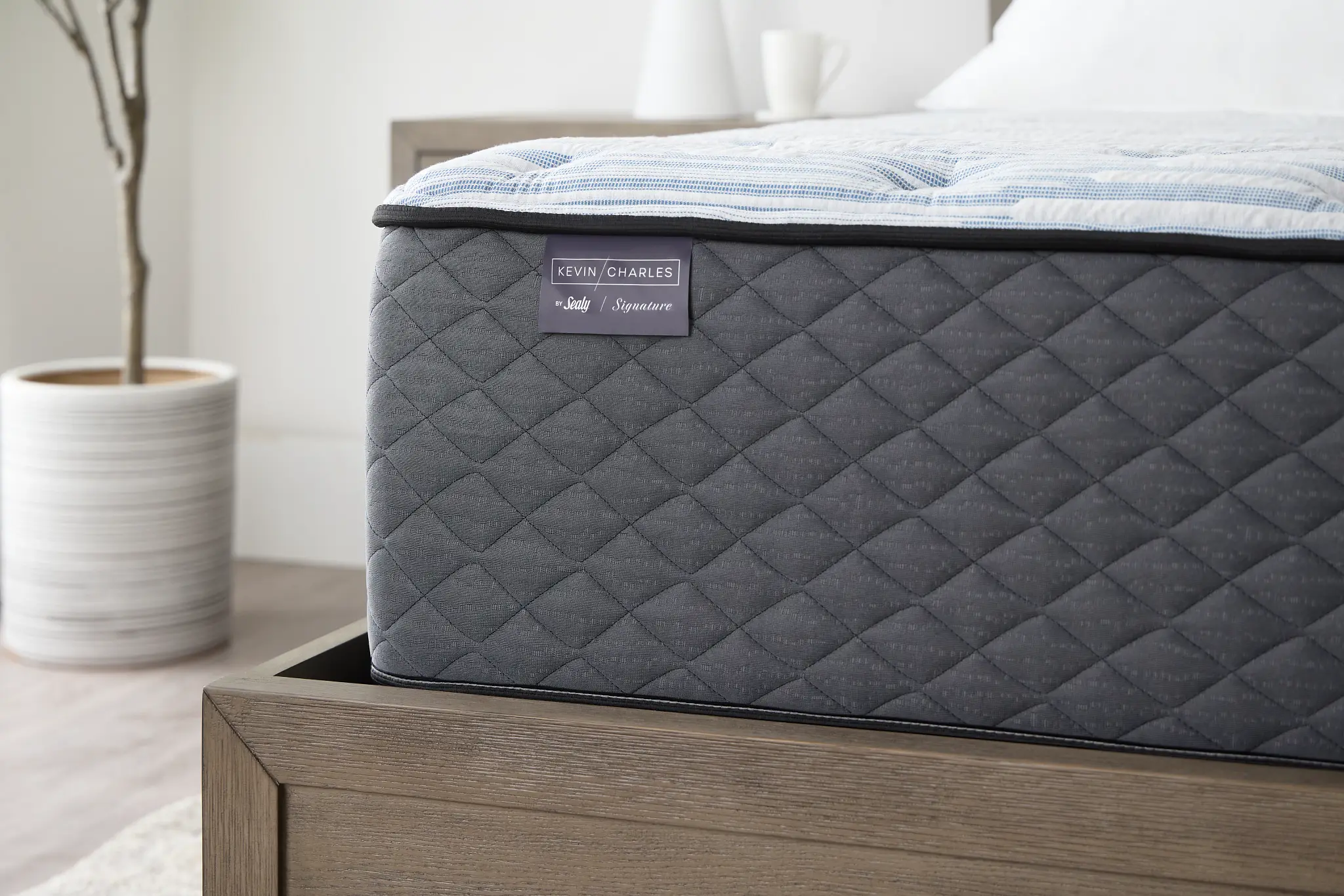 Kevin Charles By Sealy Signature 13" Medium Tight Top Mattress Kevin Charles By Sealy Signature 13" Medium Tight Top Mattress