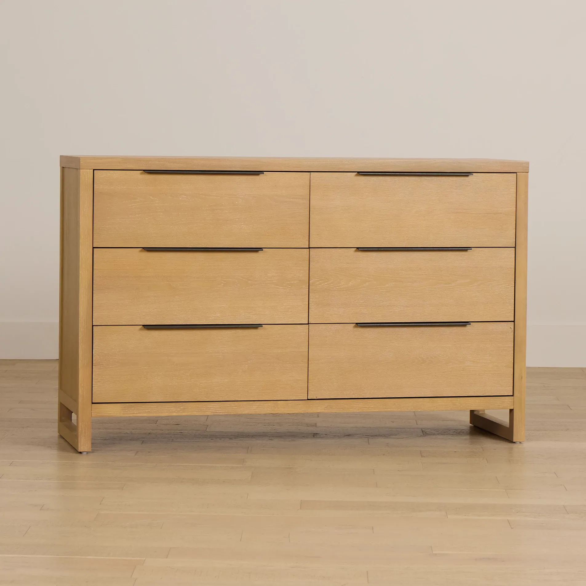 Williamsburg Light Tone Dresser
