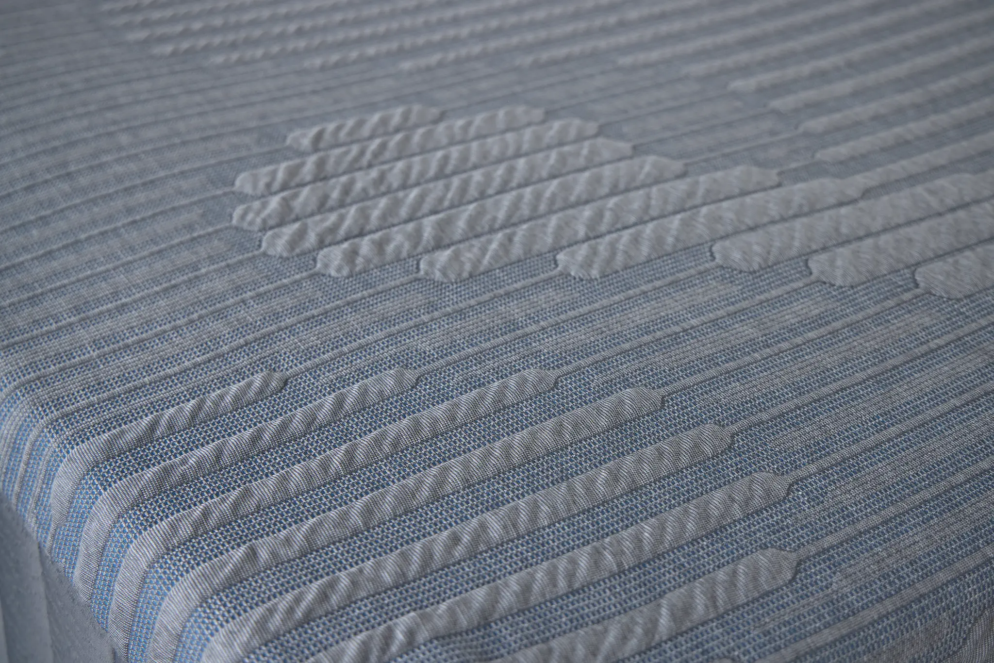 Kevin Charles By Sealy Hybrid 11.75" Medium Mattress Kevin Charles By Sealy Hybrid 11.75" Medium Mattress