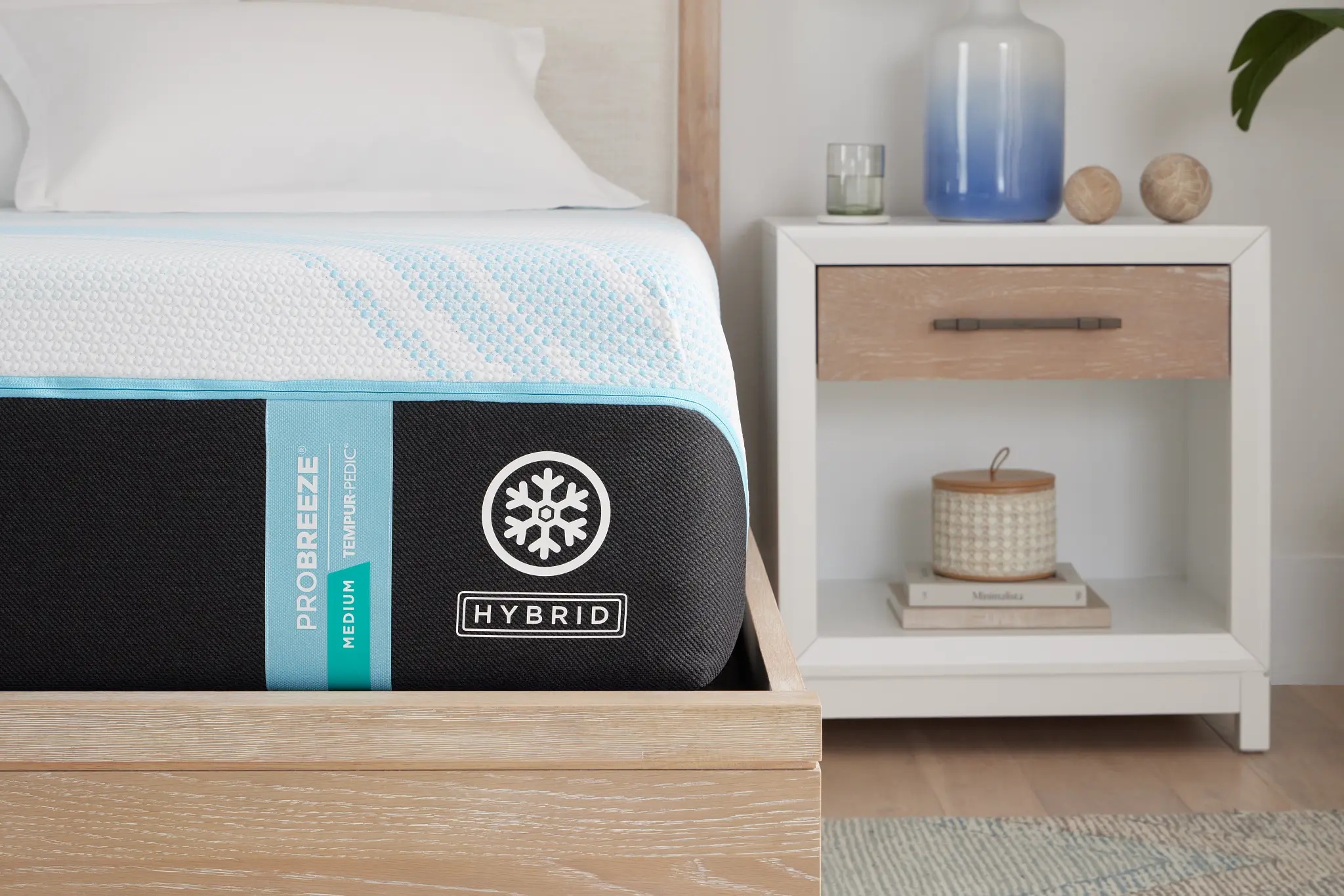 Tempur-pedic Tempur-probreeze 12" Medium Hybrid Mattress Tempur-pedic Tempur-probreeze 12" Medium Hybrid Mattress