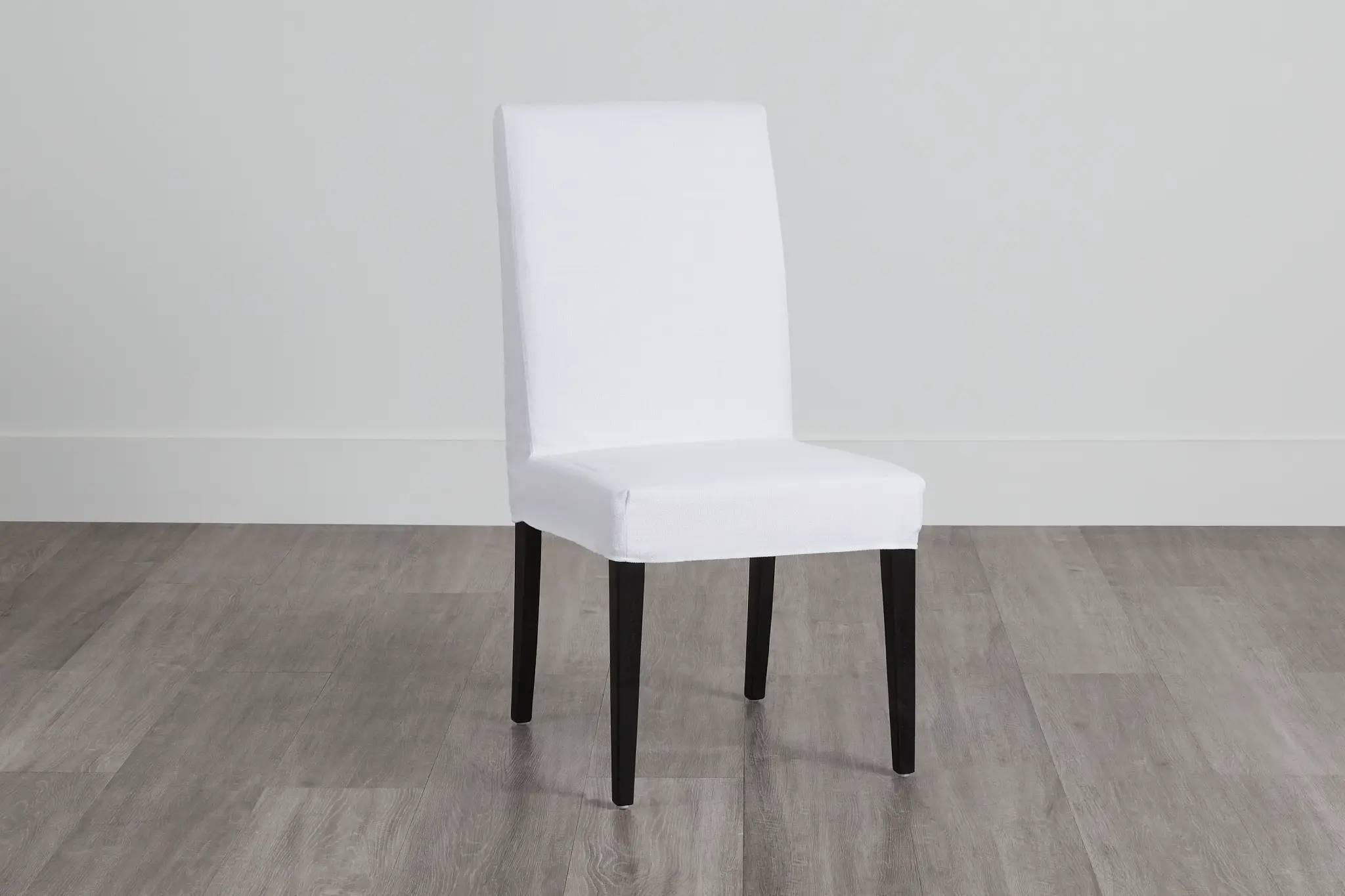 Harbor White Short Slipcover Chair With Dark-tone Leg Harbor White Short Slipcover Chair With Dark-tone Leg