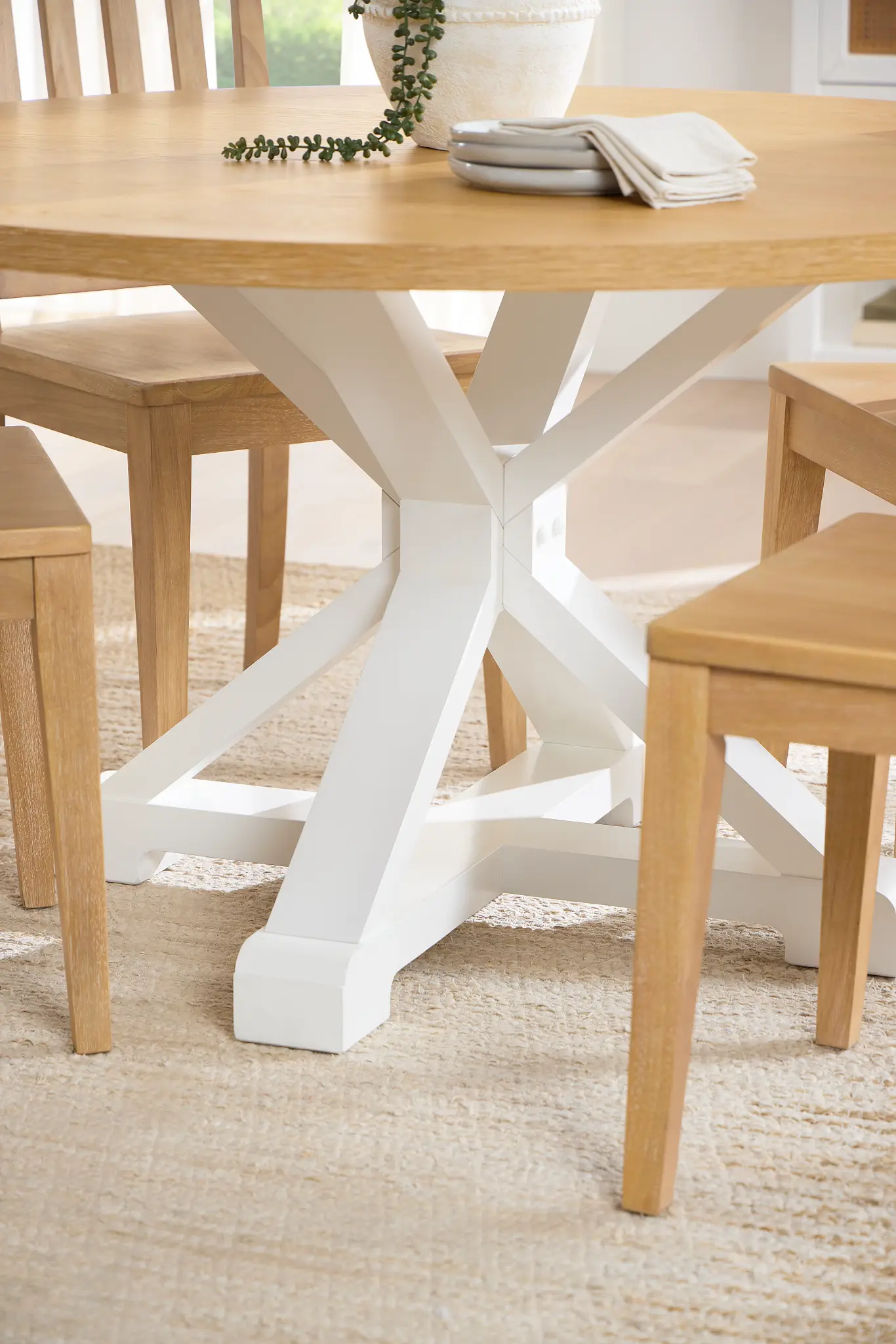 Nantucket Two-tone Pine Round Table & 4 Light Tone Chairs Nantucket Two-tone Pine Round Table & 4 Light Tone Chairs