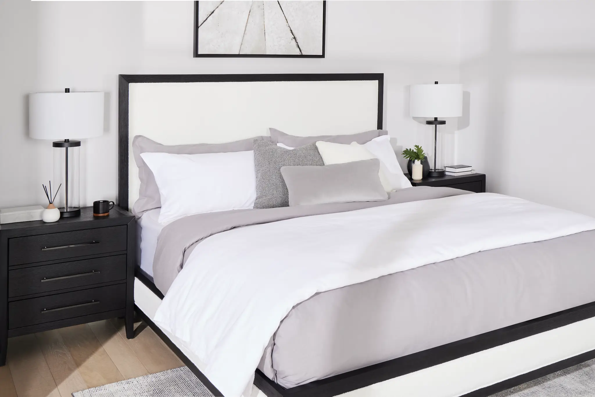 Alden Black Uph Platform Bed Alden Black Uph Platform Bed