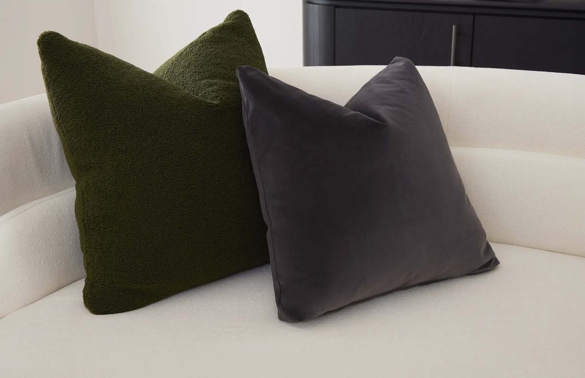 Henley Green 22" Accent Pillow Henley Green 22" Accent Pillow