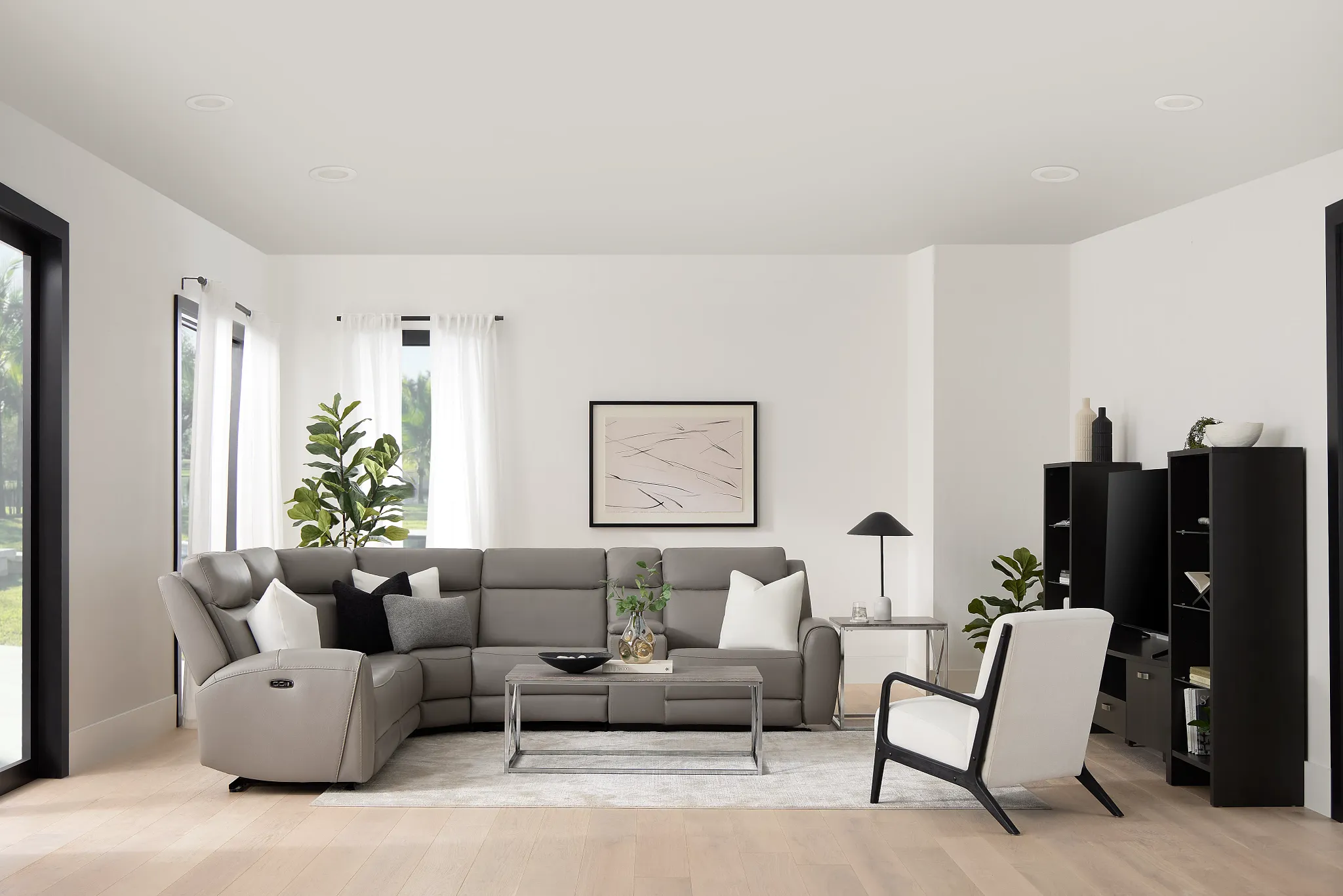 Walker Light Gray Lthr/vinyl Medium Triple Power 2-arm Sectional