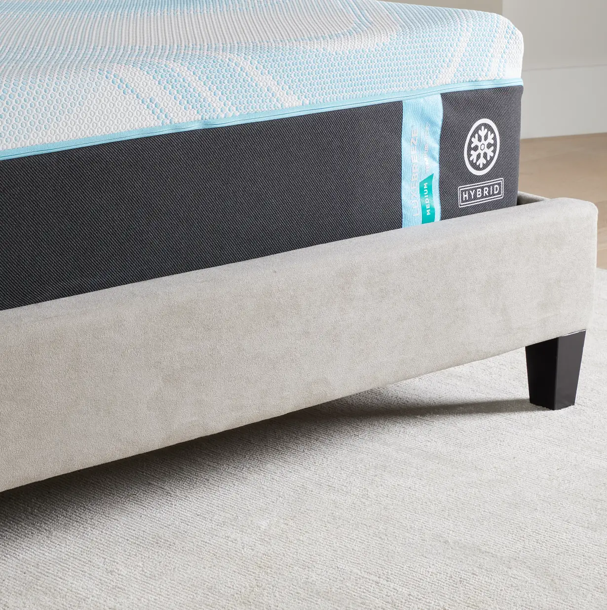 Tempur-pedic Tempur-luxebreeze 13" Medium Hybrid Mattress Tempur-pedic Tempur-luxebreeze 13" Medium Hybrid Mattress