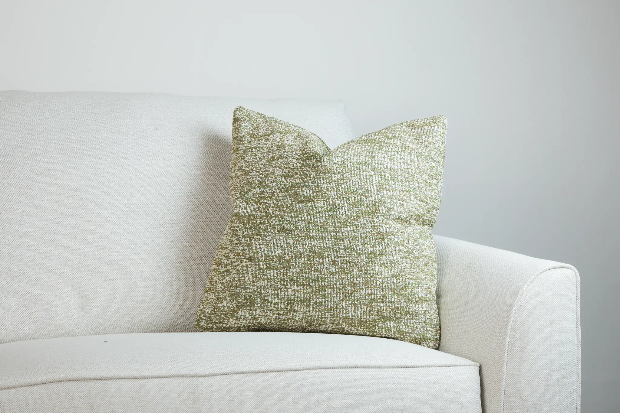 Baxter Green 20" Accent Pillow Baxter Green 20" Accent Pillow