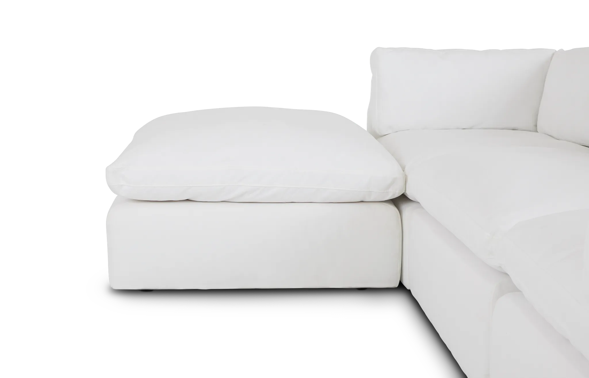 Grant White Fabric 4-piece Bumper Sectional