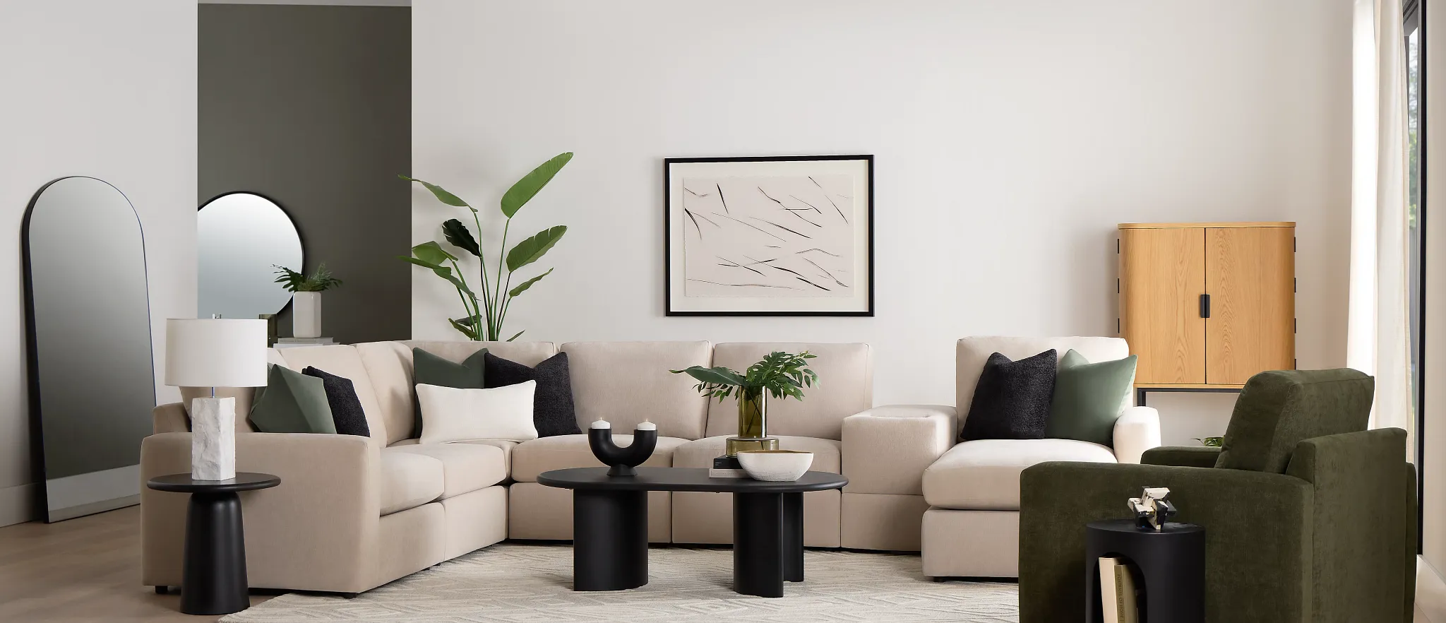 Spring Living Room Layering: Rugs, Throws & Accent Pillows  