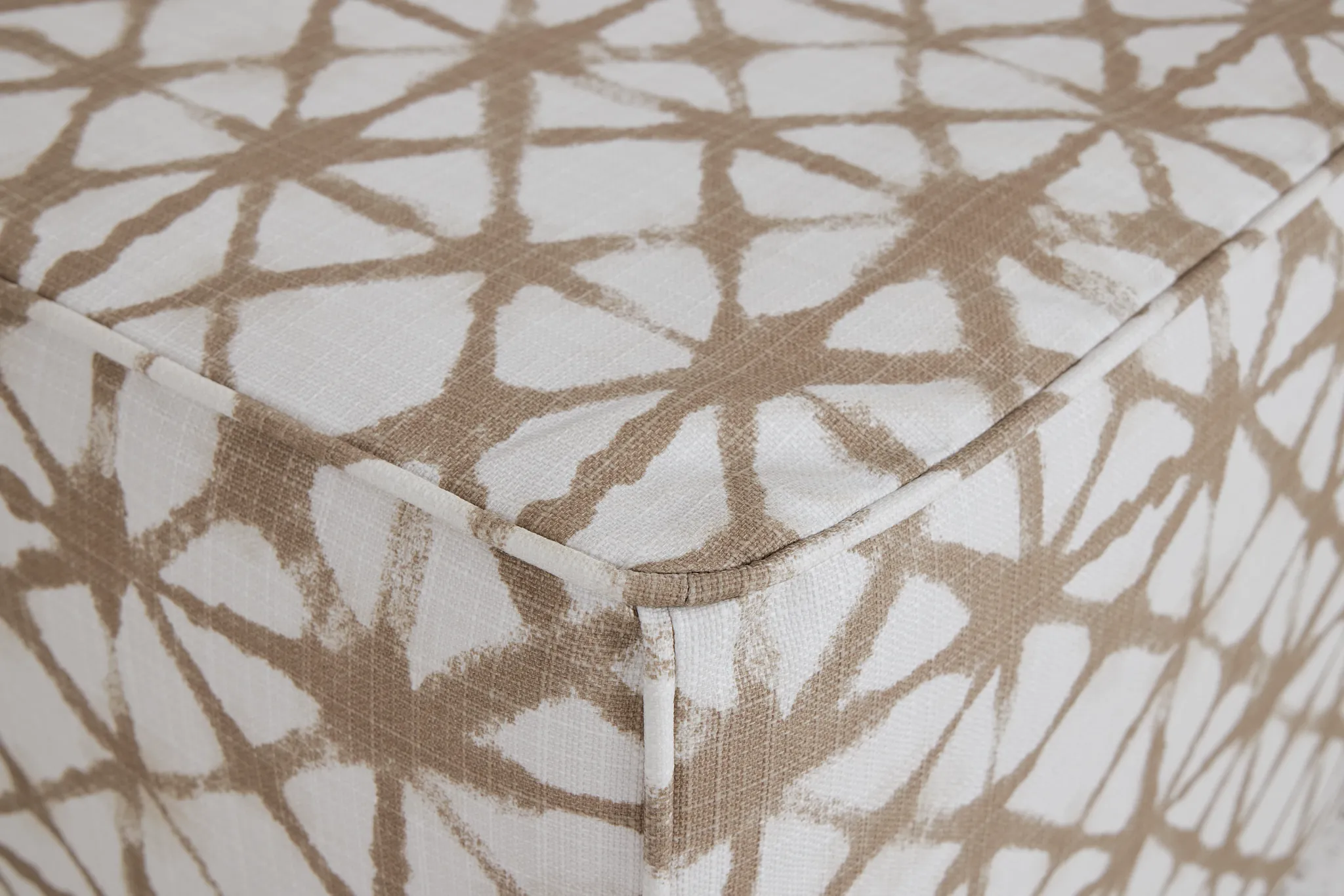 Shibori Light Gray Indoor/outdoor Accent Ottoman