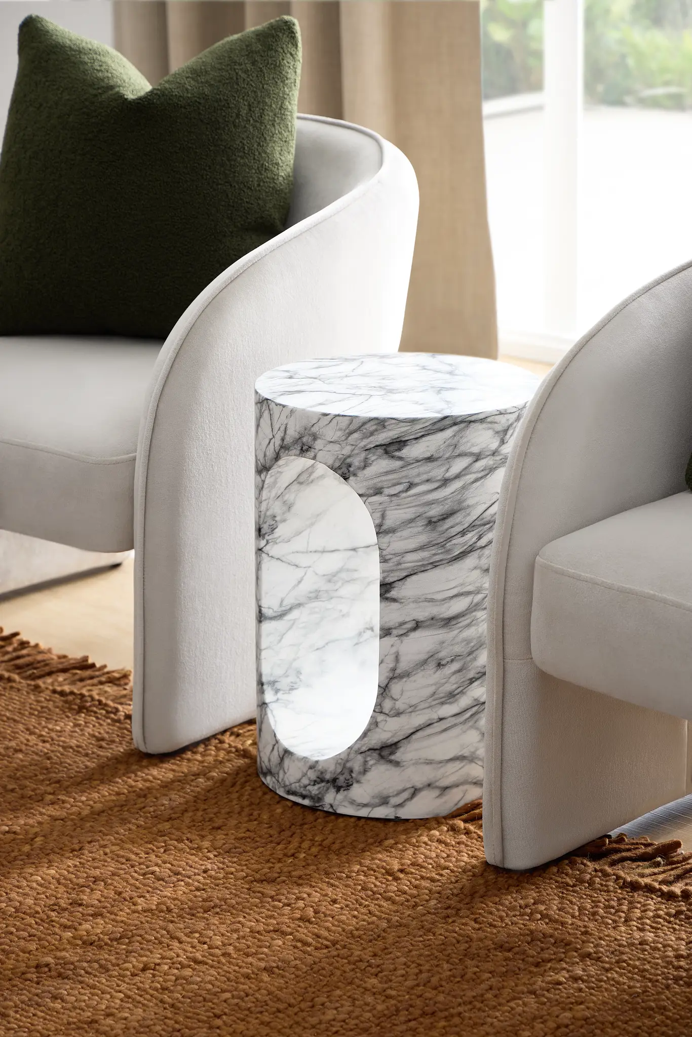 Bea Black Round End Table Bea Black Round End Table