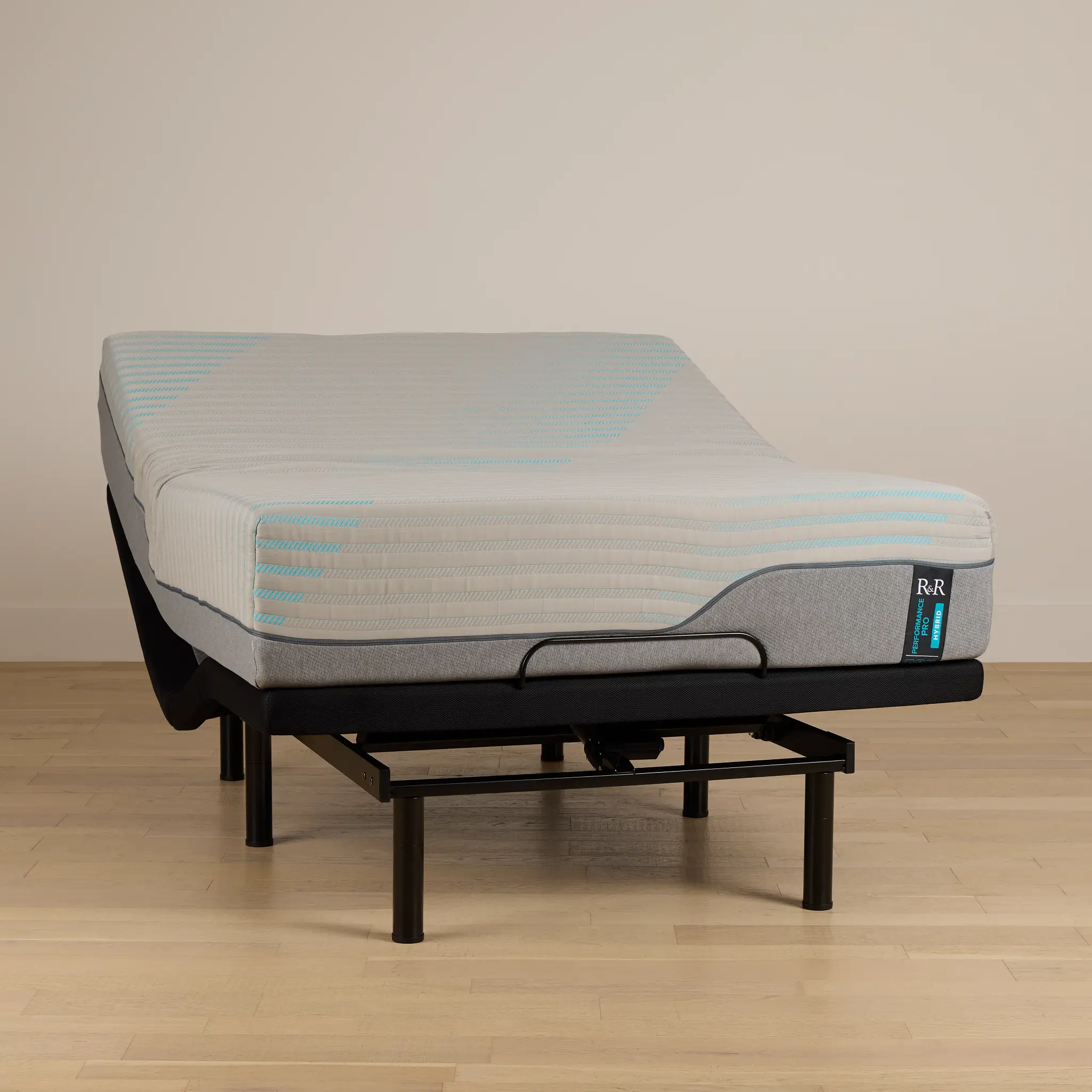 Rest & Renew Performance Pro Medium Deluxe Adjustable Mattress Set Rest & Renew Performance Pro Medium Deluxe Adjustable Mattress Set