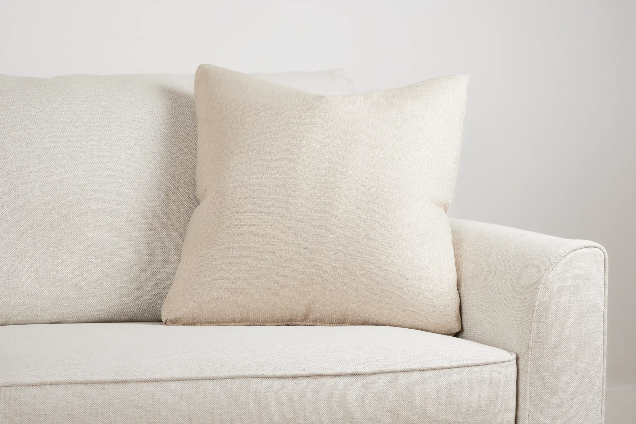 Zeke Beige 22" Accent Pillow Zeke Beige 22" Accent Pillow