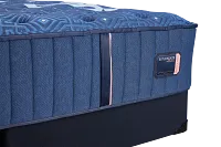 Stearns & Foster Lux Estate Medium Mattress Set