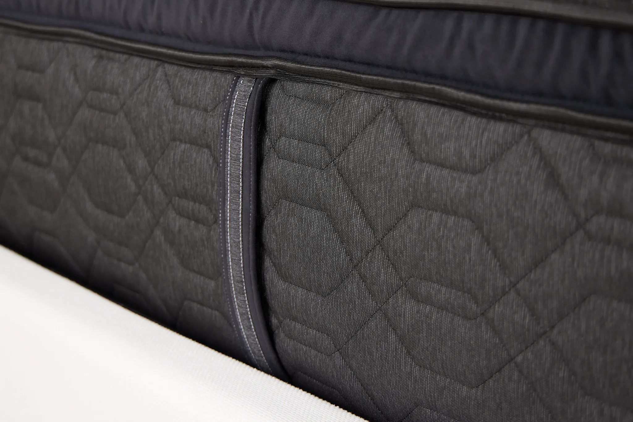 Beautyrest Black Series Two 16.25" Plush Pillow Top Mattress