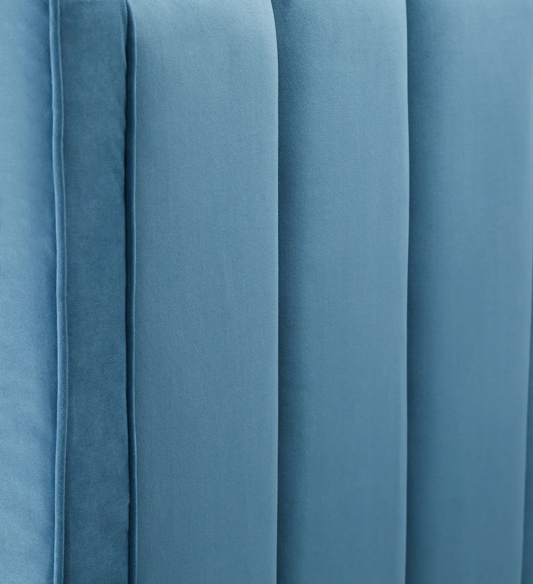 Audrey Blue Velvet Platform Bed Audrey Blue Velvet Platform Bed