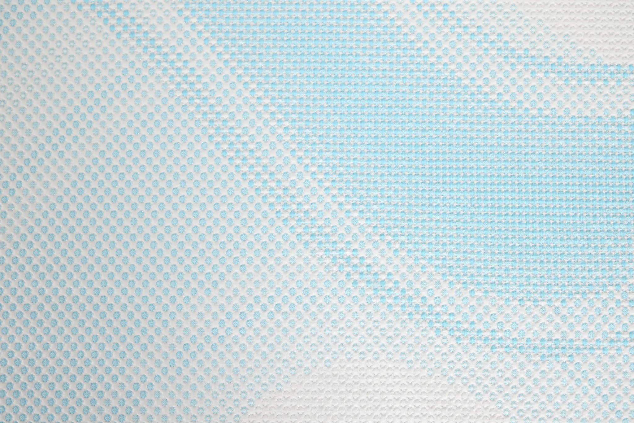 Tempur-pedic Tempur-luxebreeze Medium Mattress Set Tempur-pedic Tempur-luxebreeze Medium Mattress Set