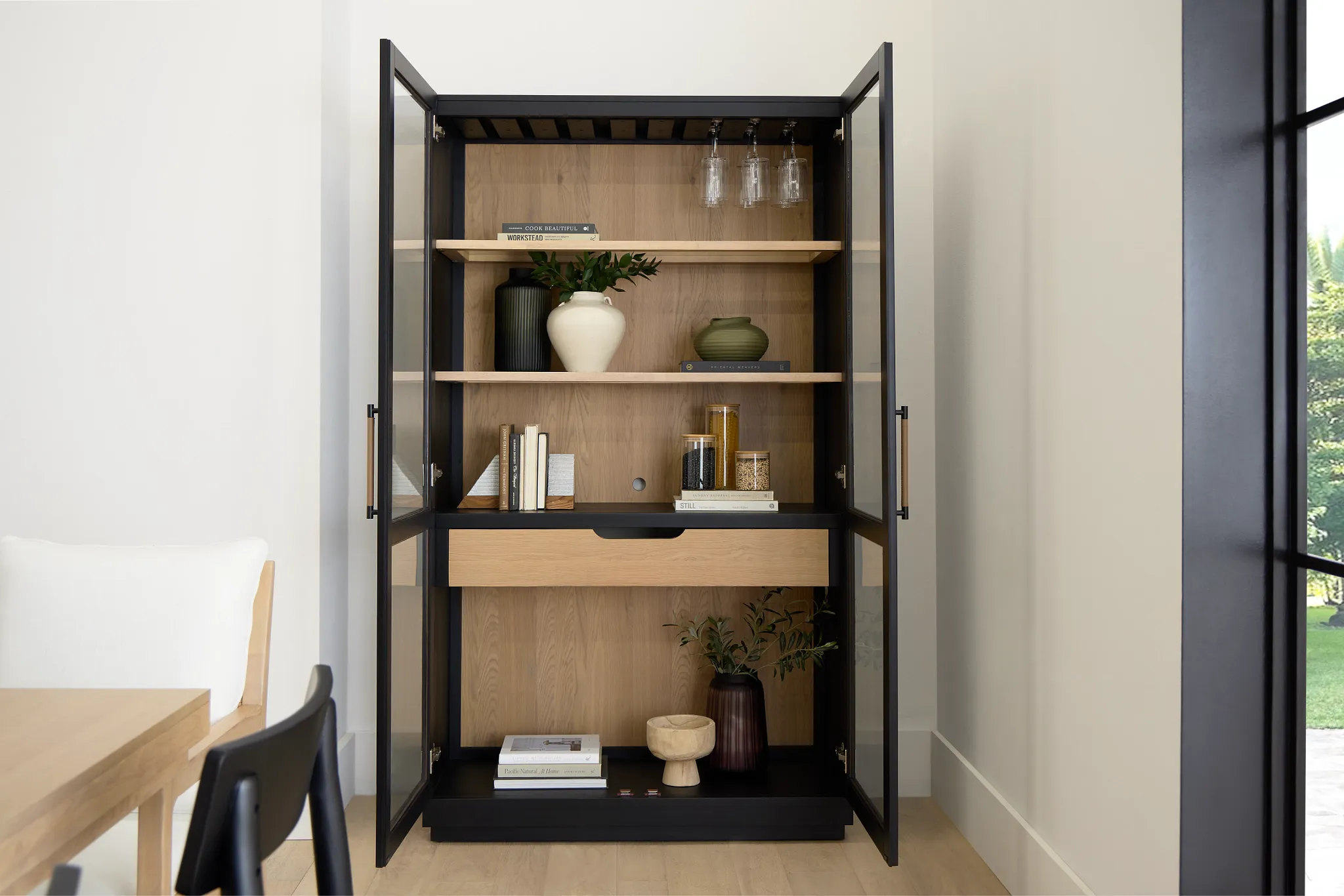 Highland Black Curio