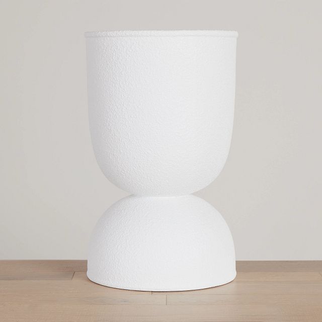 Conall White Planter