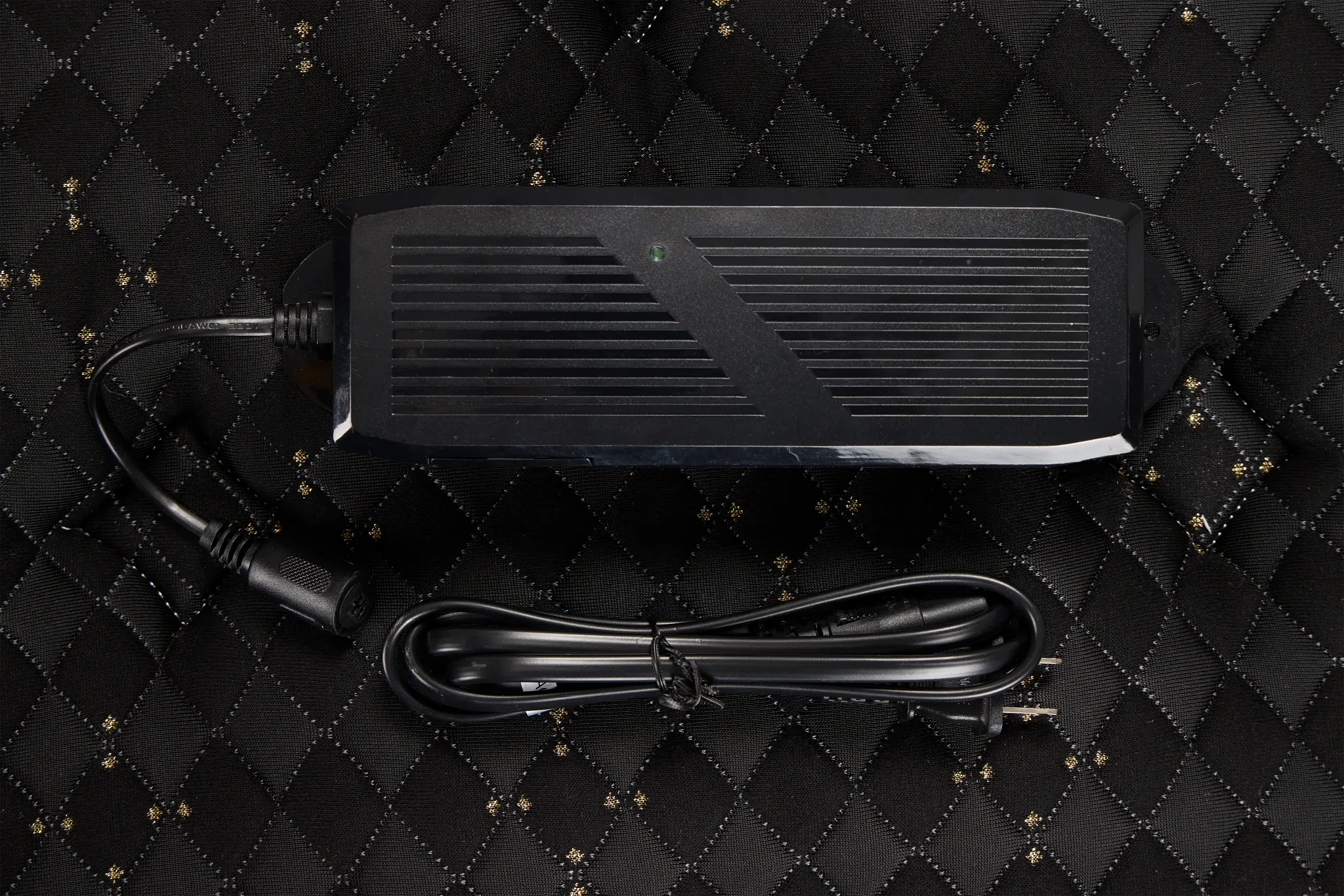 Beautyrest Black Series Four Summit Plush Plus Adjustable Mattress Set Beautyrest Black Series Four Summit Plush Plus Adjustable Mattress Set