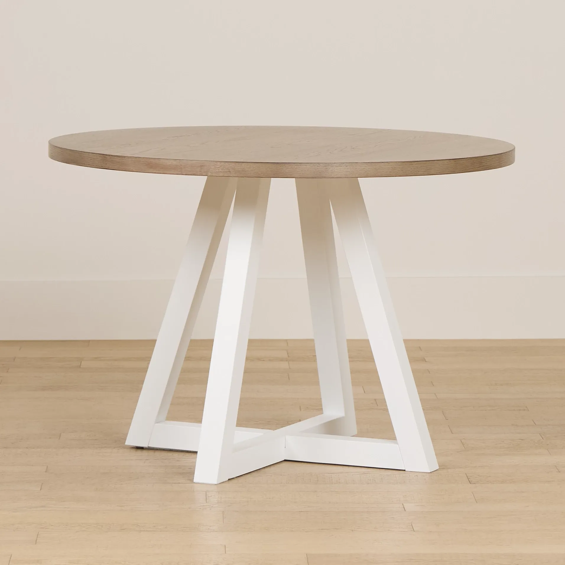 Edgartown Two-tone Round Table