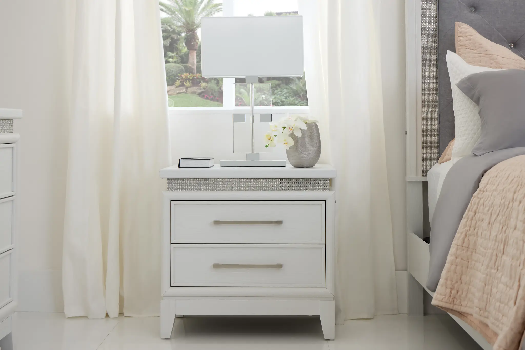 Alessandria White Lighted Nightstand Alessandria White Lighted Nightstand