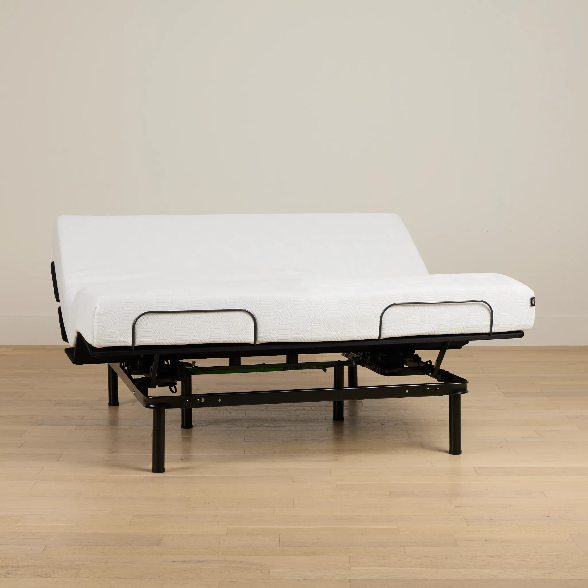 Rest & Renew By Zinus Gel Memory Foam Mattress 8" Cush Firm Slat Adjustable Mattress Set