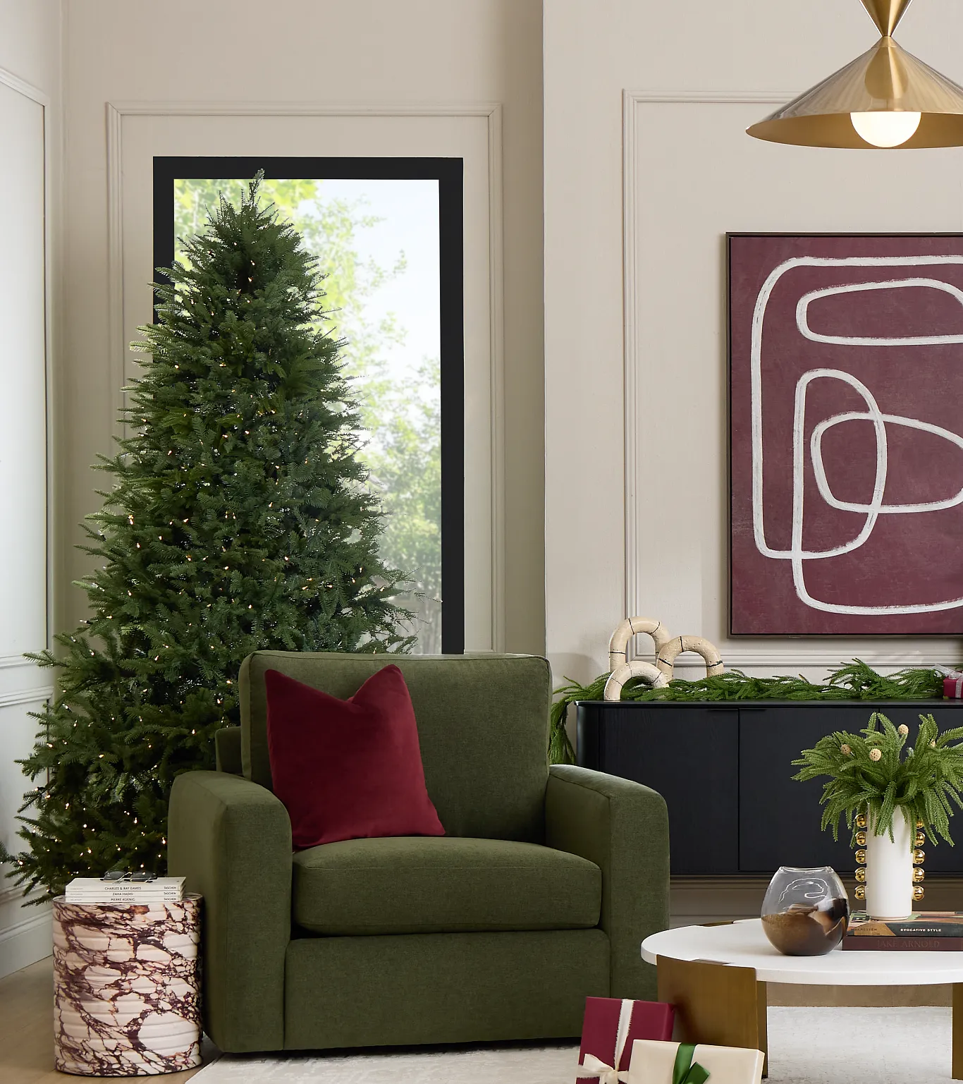 Create a Warm, Welcoming Living Room for the Holidays