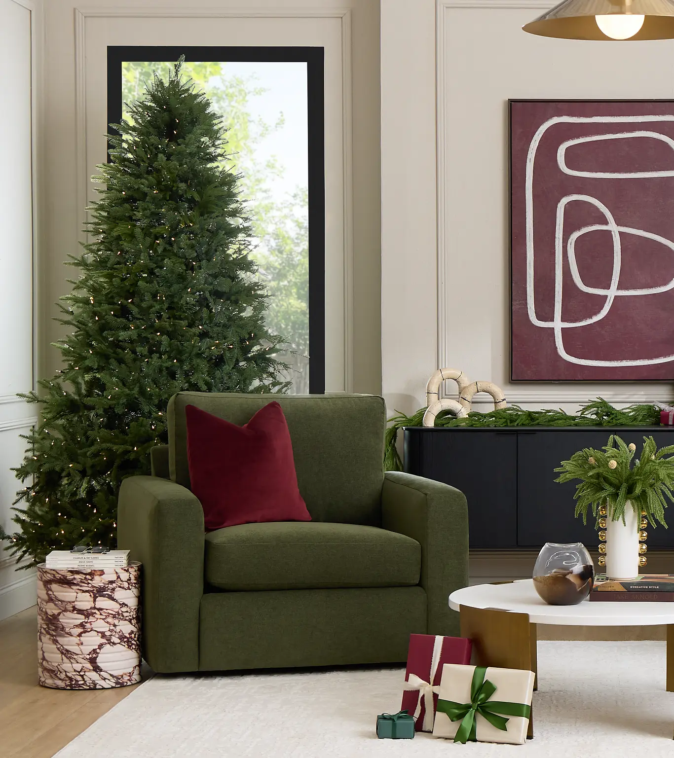 Create a Warm, Welcoming Living Room for the Holidays Create a Warm, Welcoming Living Room for the Holidays