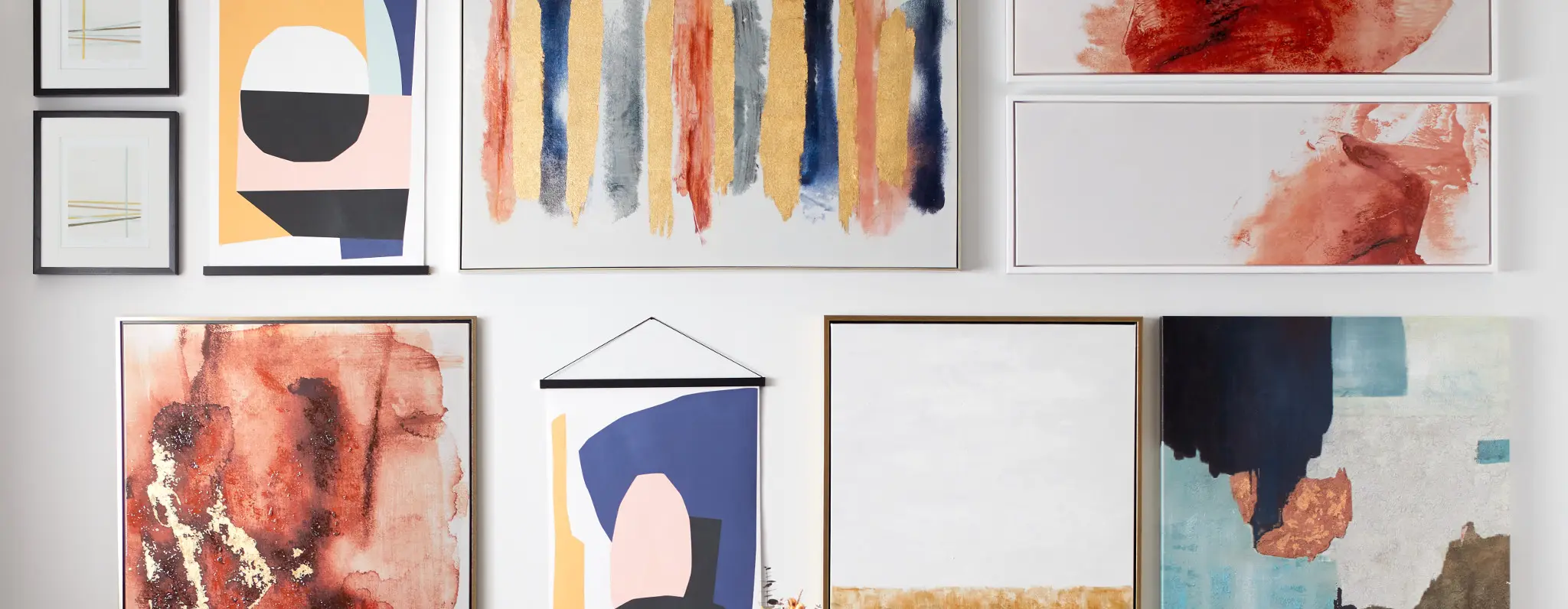 THE RIGHT WAY TO HANG WALL ART THE RIGHT WAY TO HANG WALL ART