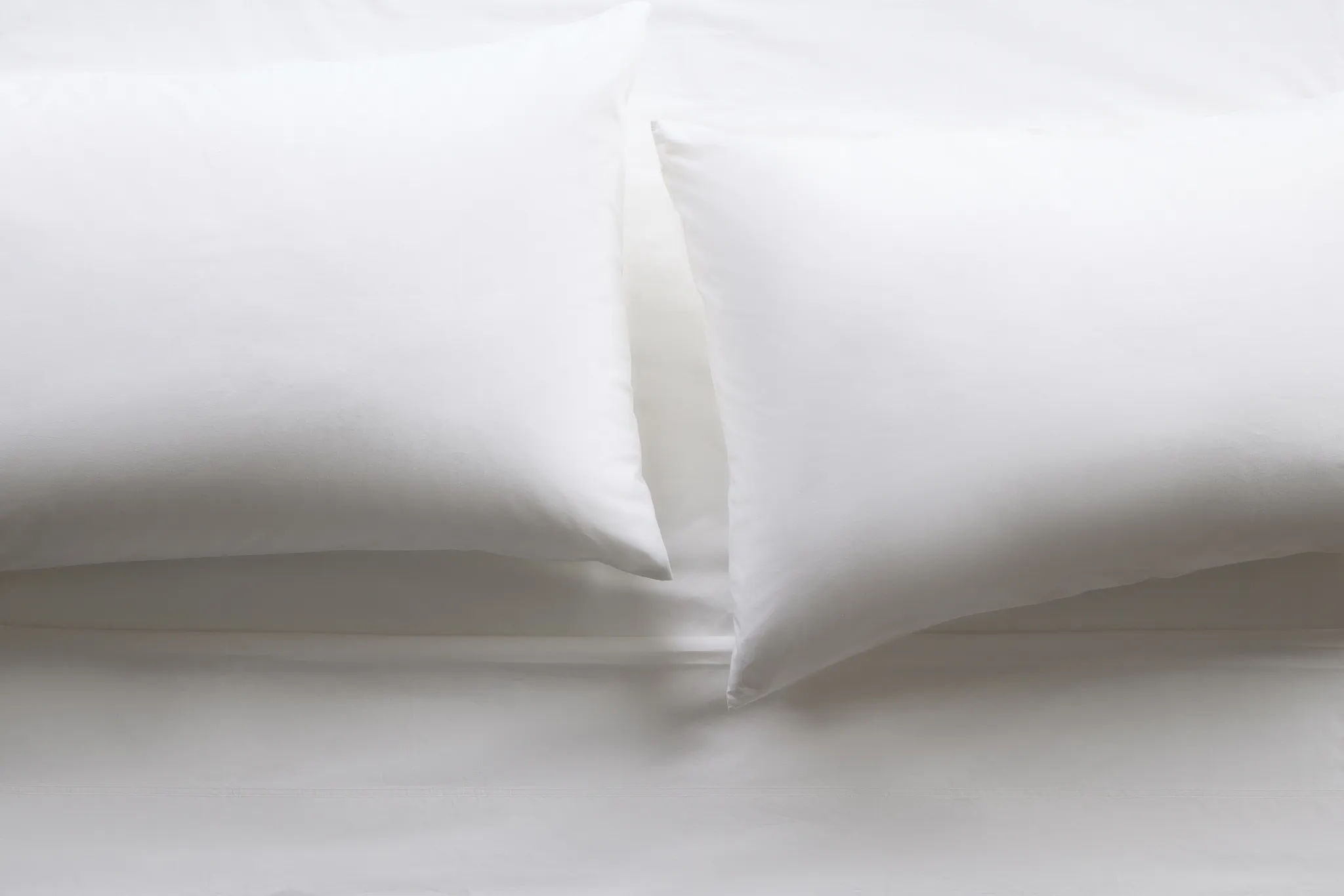 Rest & Renew Percale Cotton White 200 Thread Sheet Set