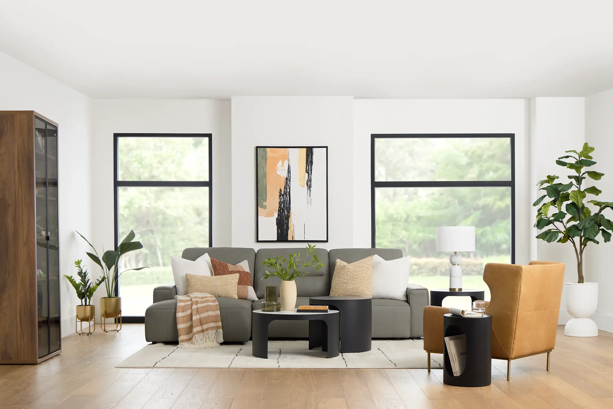 Rudy Gray Lthr/vinyl Left Dual Power Extension Chaise Sectional Rudy Gray Lthr/vinyl Left Dual Power Extension Chaise Sectional