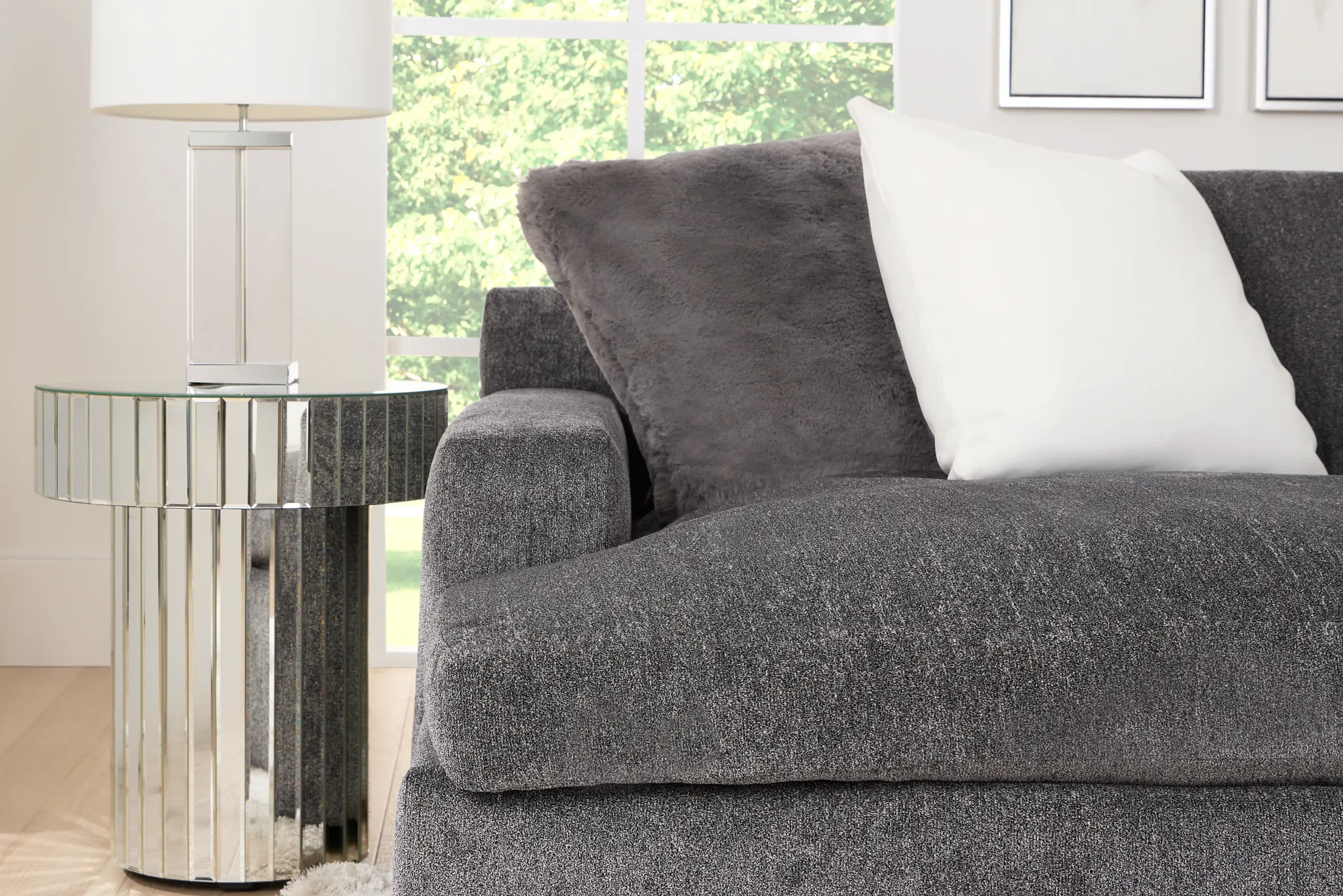 Katrin Glass Round End Table