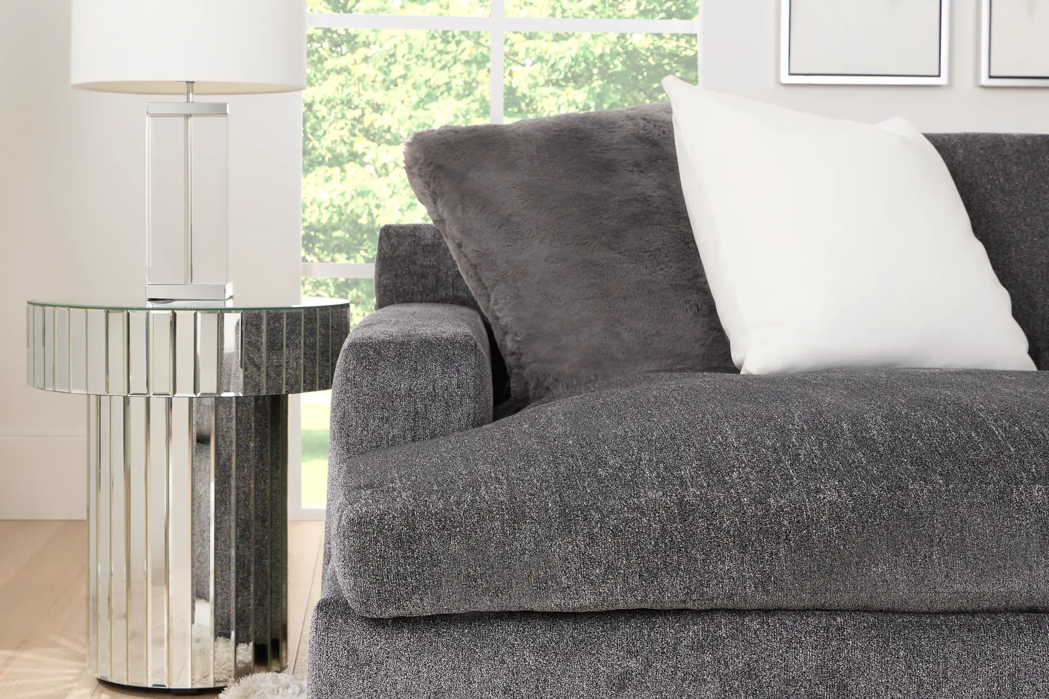 Katrin Glass Round End Table Katrin Glass Round End Table