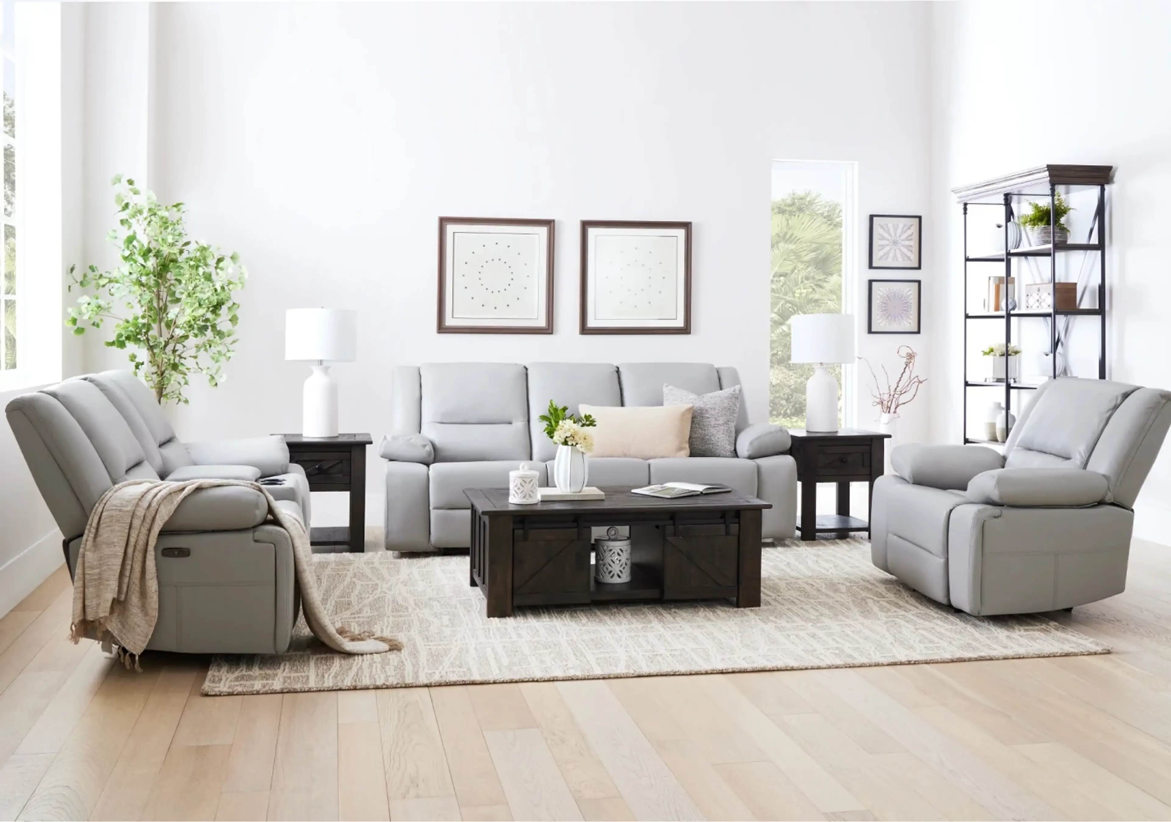Lounge with the Reclining Peyton Sofa
