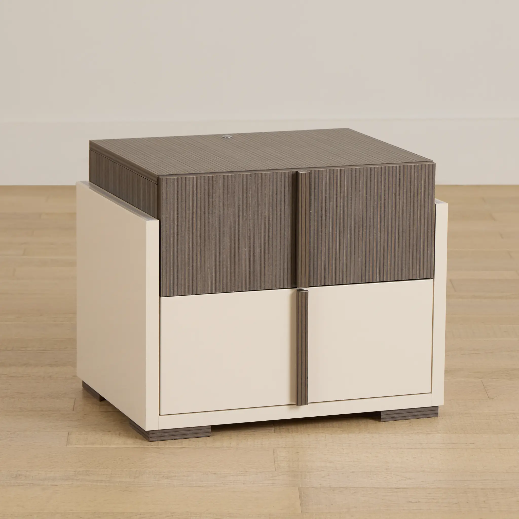 Sienna Two-tone Nightstand Sienna Two-tone Nightstand