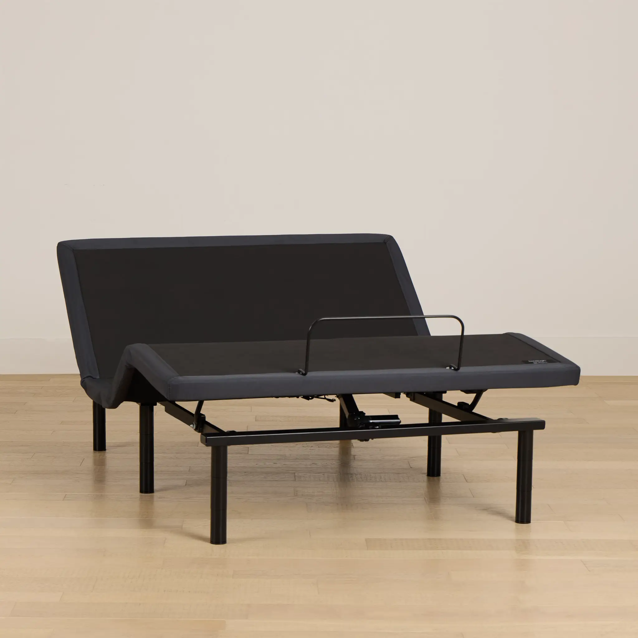 Serta Baselogic Gold Adjustable Base Serta Baselogic Gold Adjustable Base