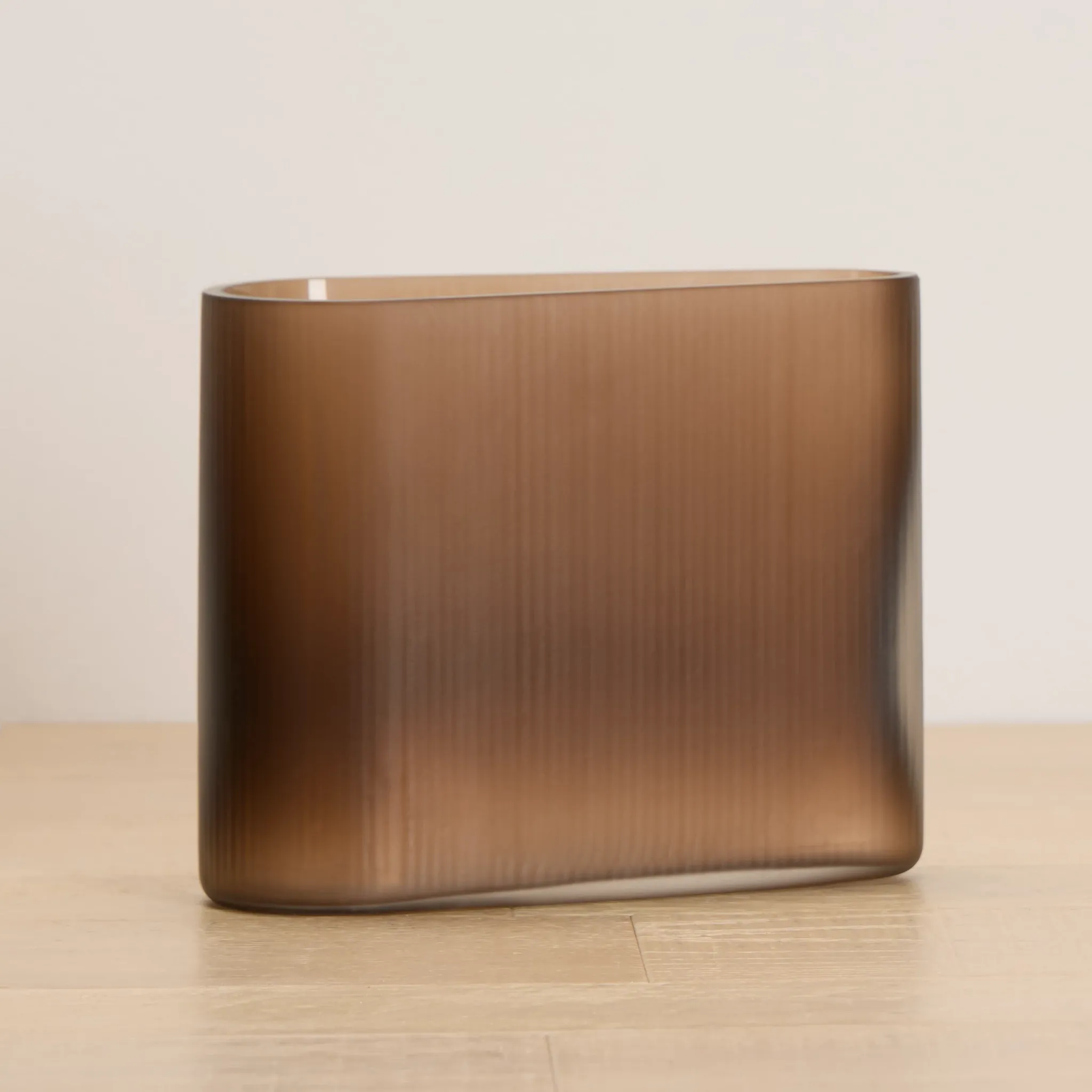Juna Short Brown Vase