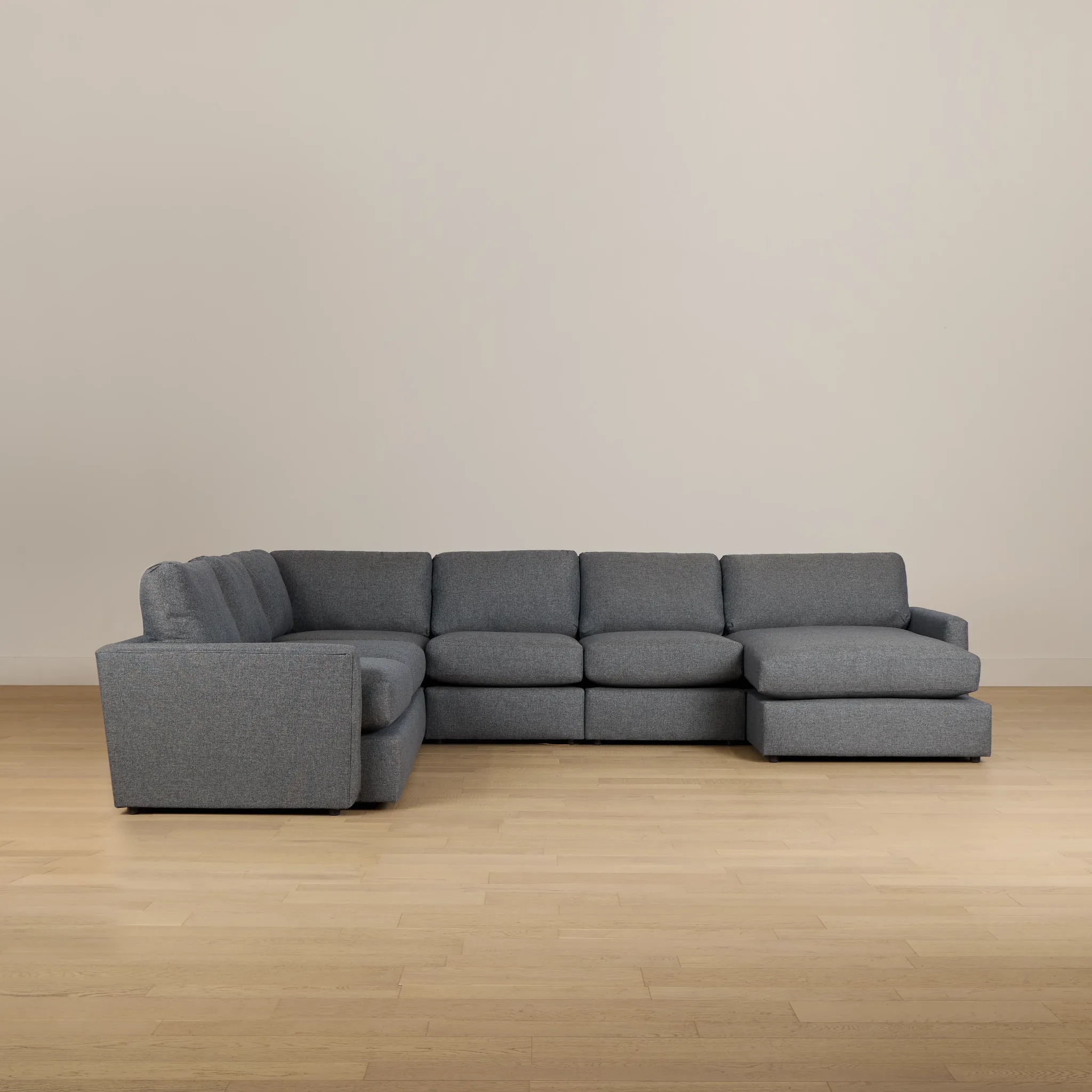 Noah Dark Gray Fabric Large Right Chaise Sectional