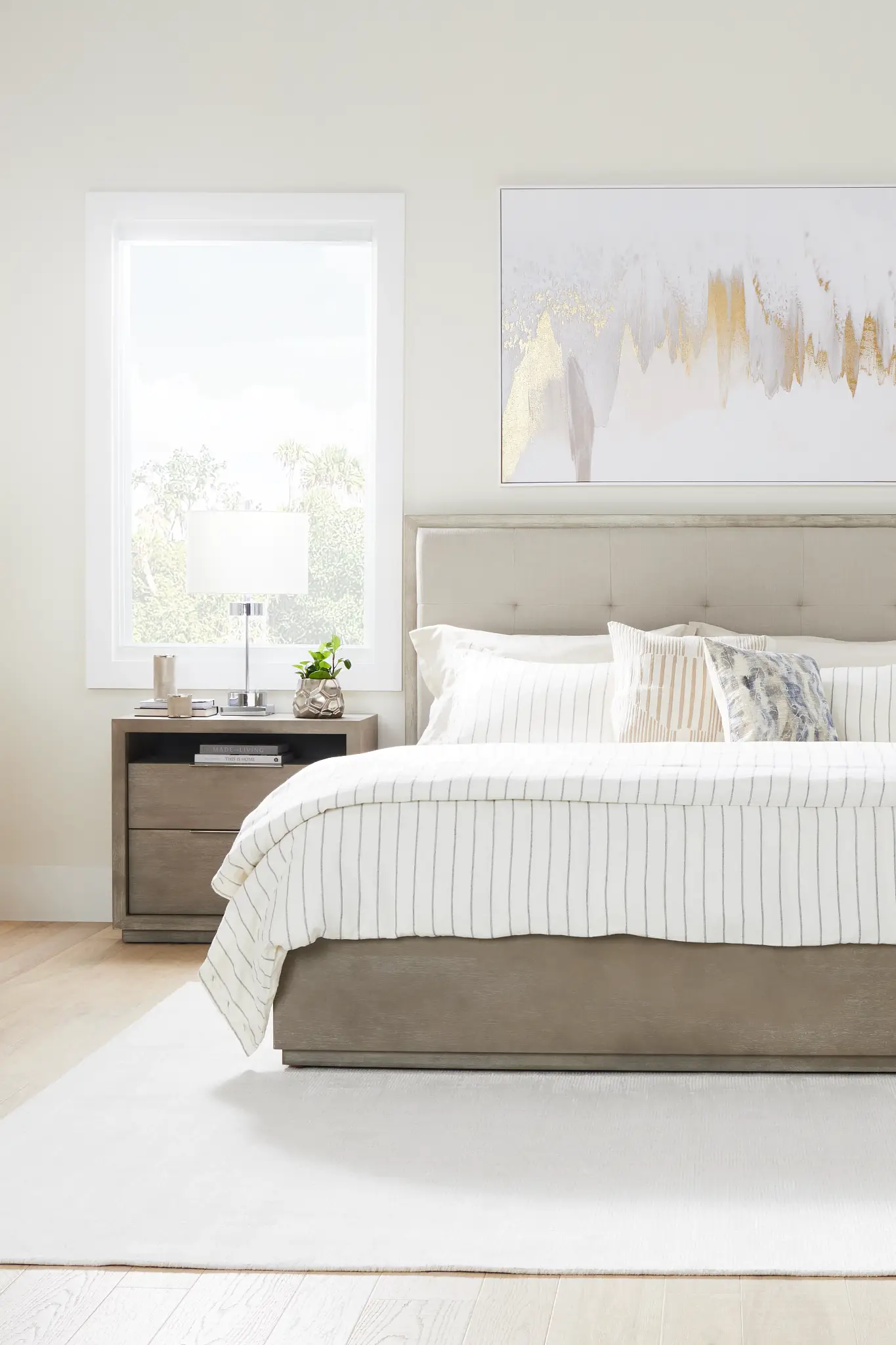 Madden Light Tone Wood Platform Bed Madden Light Tone Wood Platform Bed