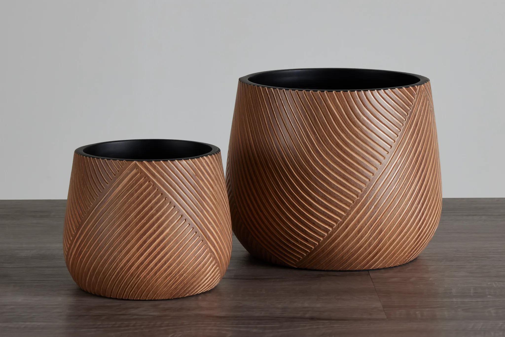 Phoebe Brown Set Of 2 Planter