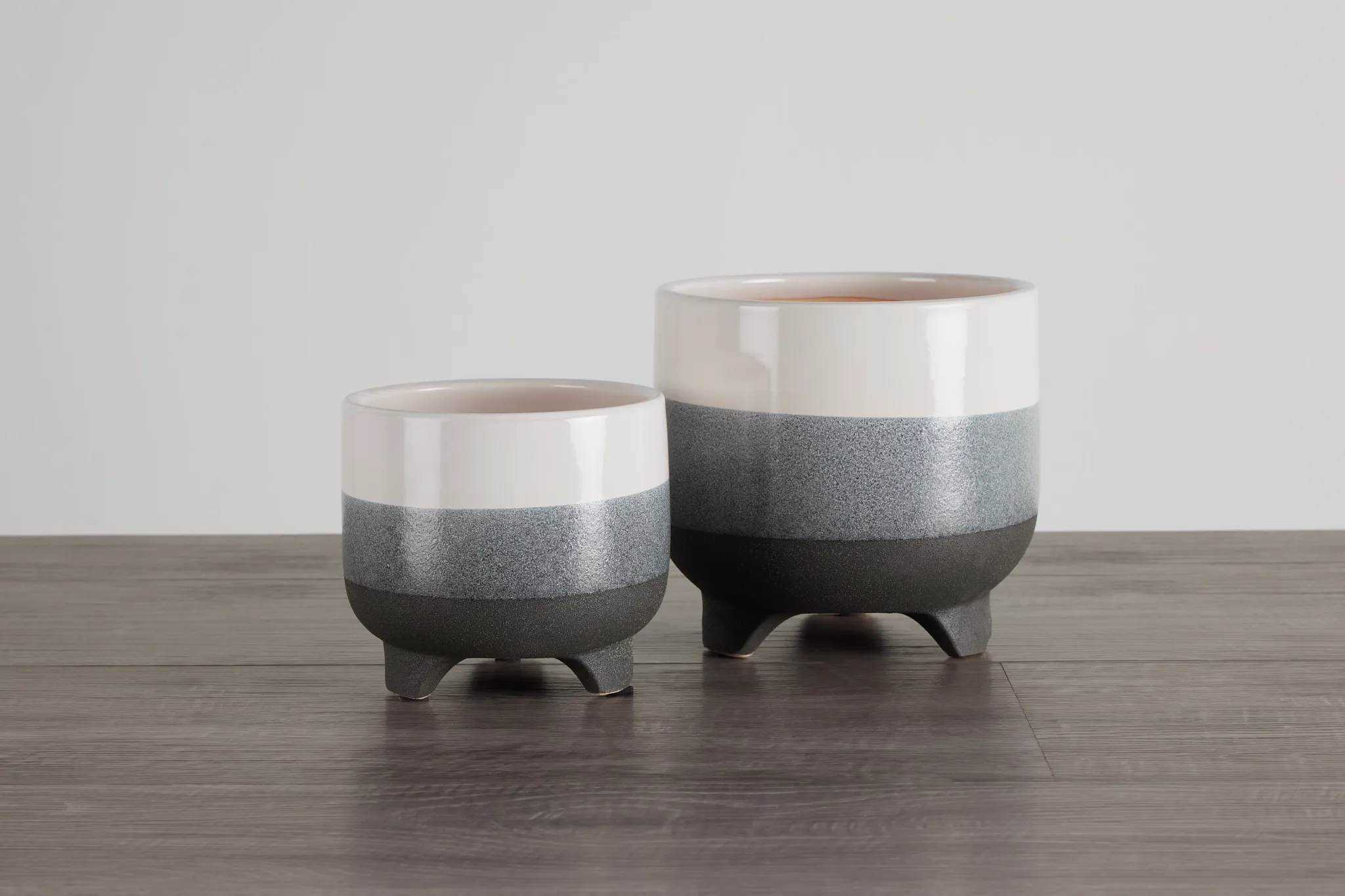 Livia Gray Set Of 2 Planter