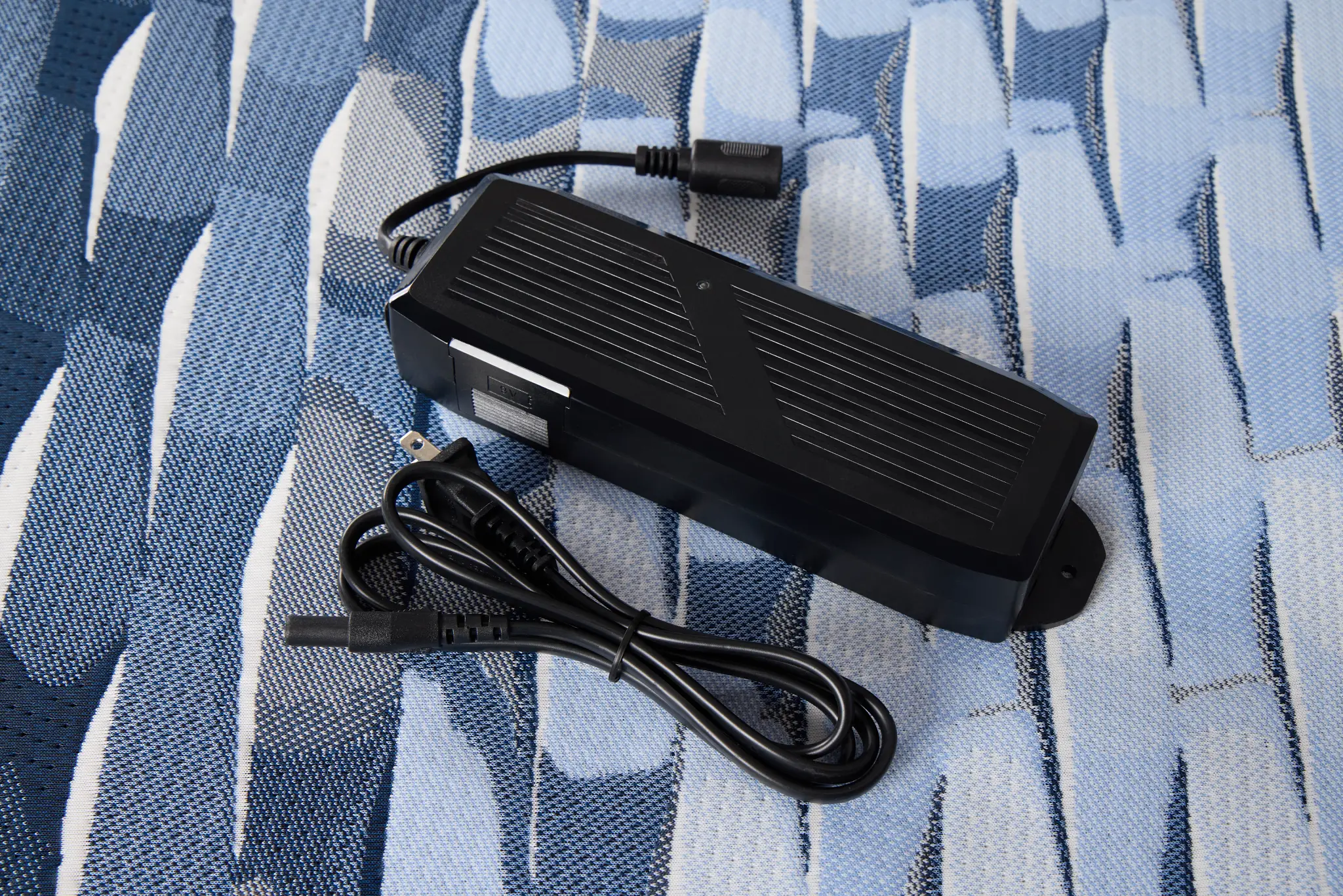 Serta Icomfort Iona Medium Plus Adjustable Mattress Set Serta Icomfort Iona Medium Plus Adjustable Mattress Set