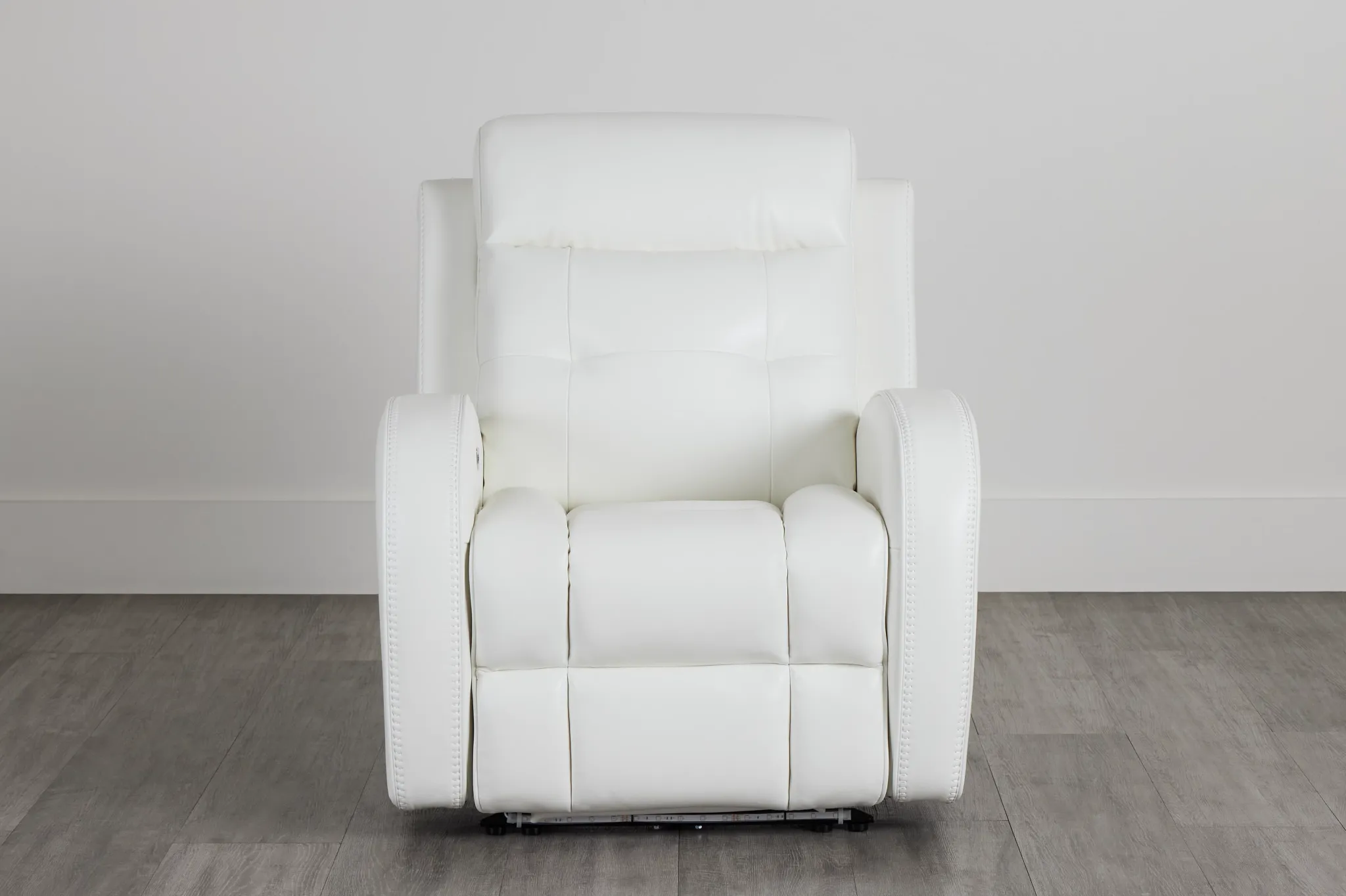 Omega White Micro Power Recliner