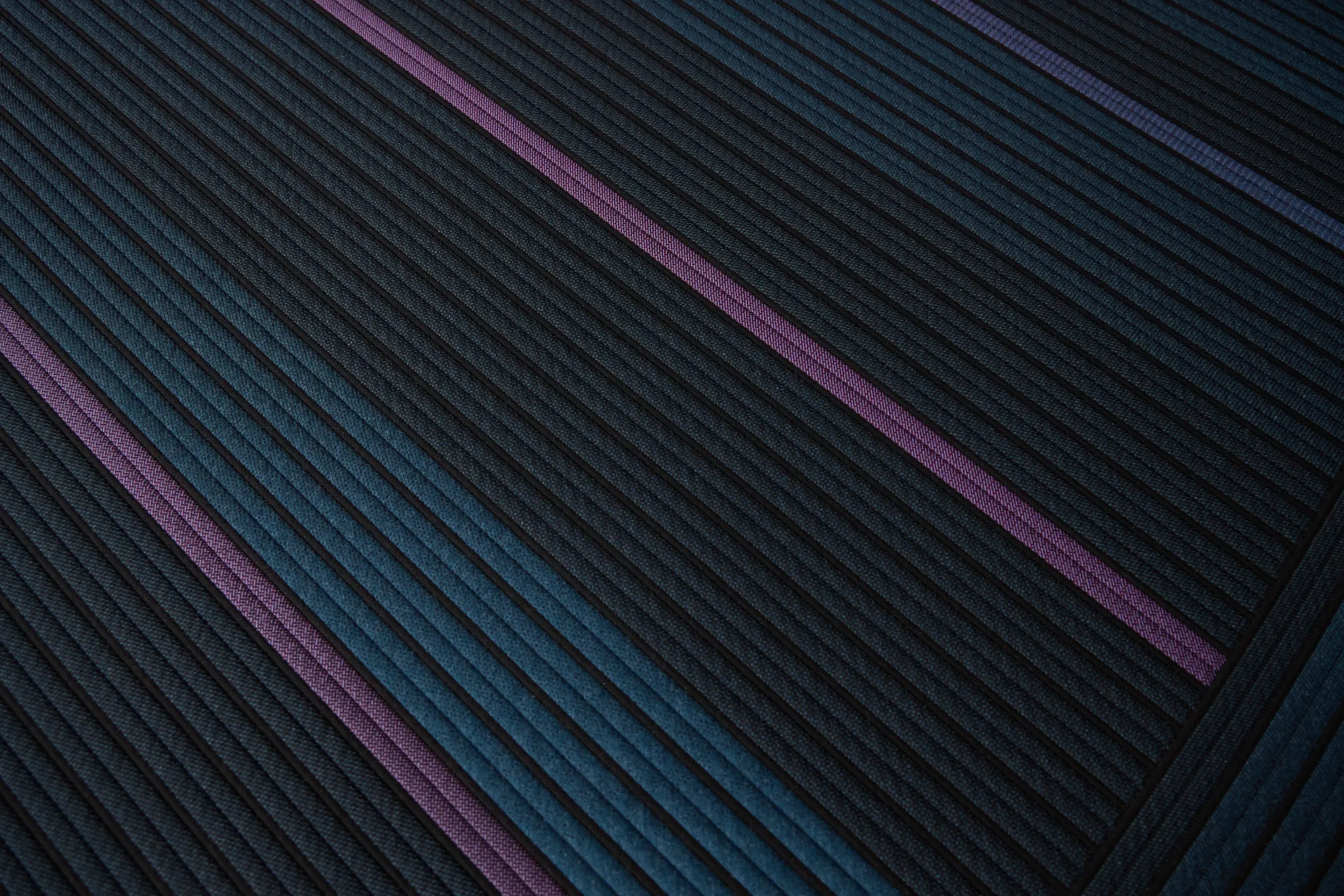 Beautyrest World Class Hybrid Level 3 13.25" Plush Hybrid Mattress