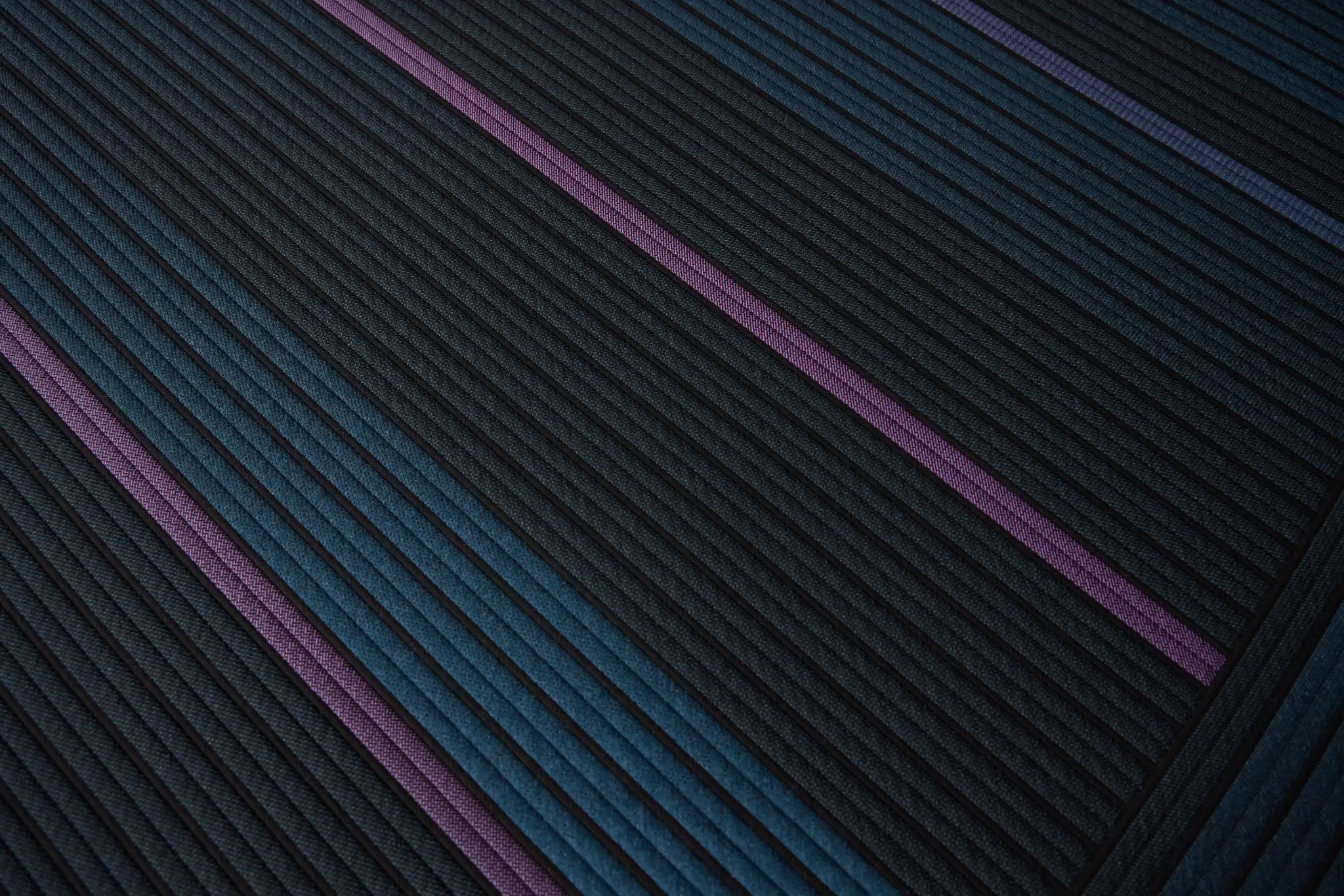 Beautyrest World Class Hybrid Level 3 13.25" Plush Hybrid Mattress Beautyrest World Class Hybrid Level 3 13.25" Plush Hybrid Mattress