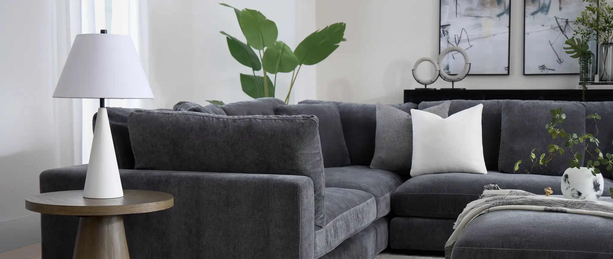 Lounge Dark Gray Fabric U-shaped Sectional Lounge Dark Gray Fabric U-shaped Sectional