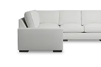 Edgewater Revenue White Medium Right Chaise Sectional