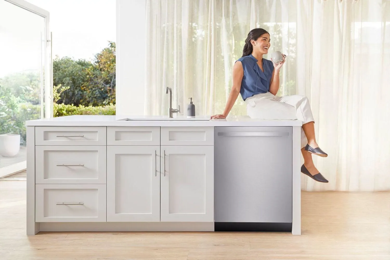 Bosch 800 Series Stainless Steel 24" Built In Dishwasher