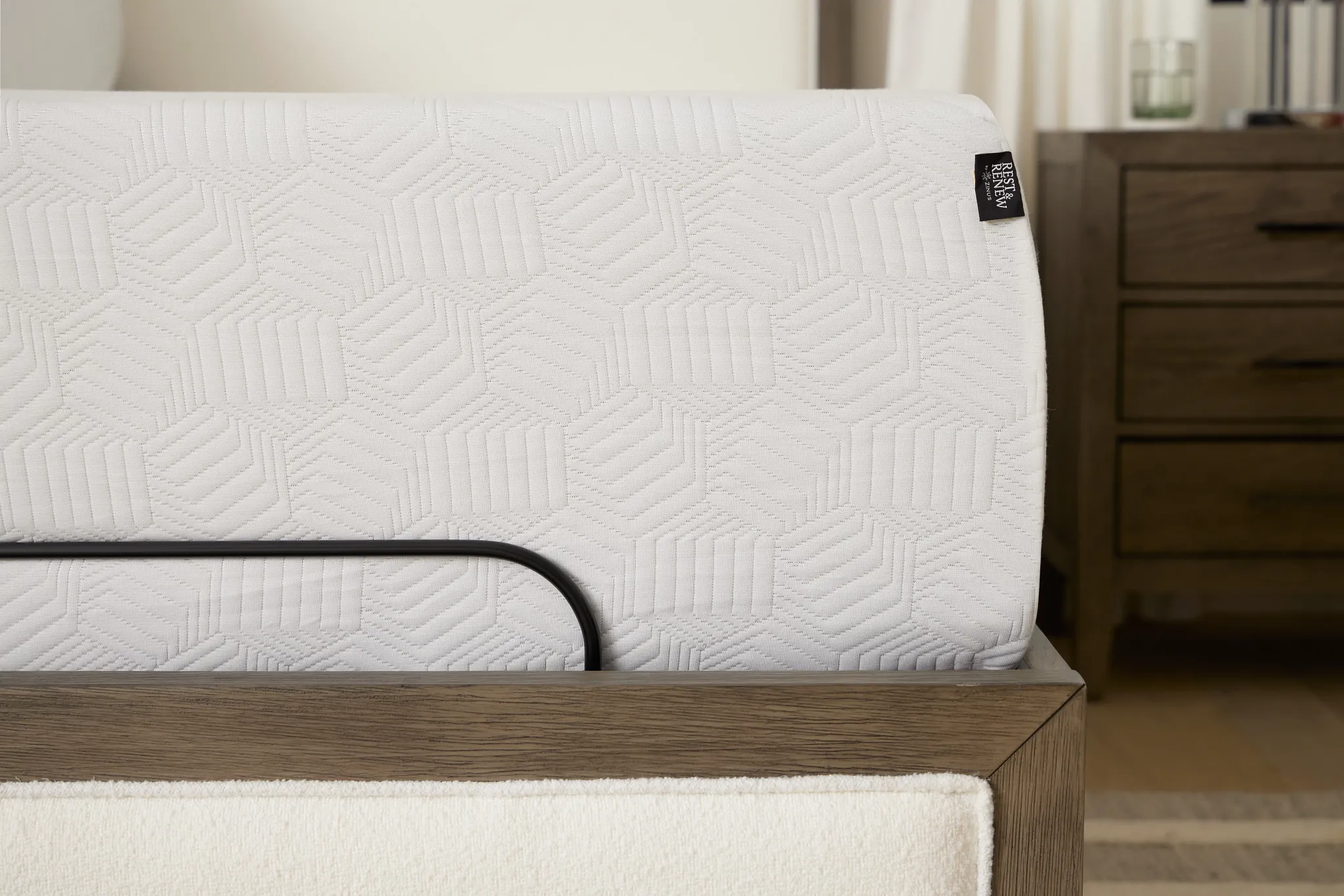 Rest & Renew By Zinus Gel Memory Foam Mattress 14" Plush Mattress